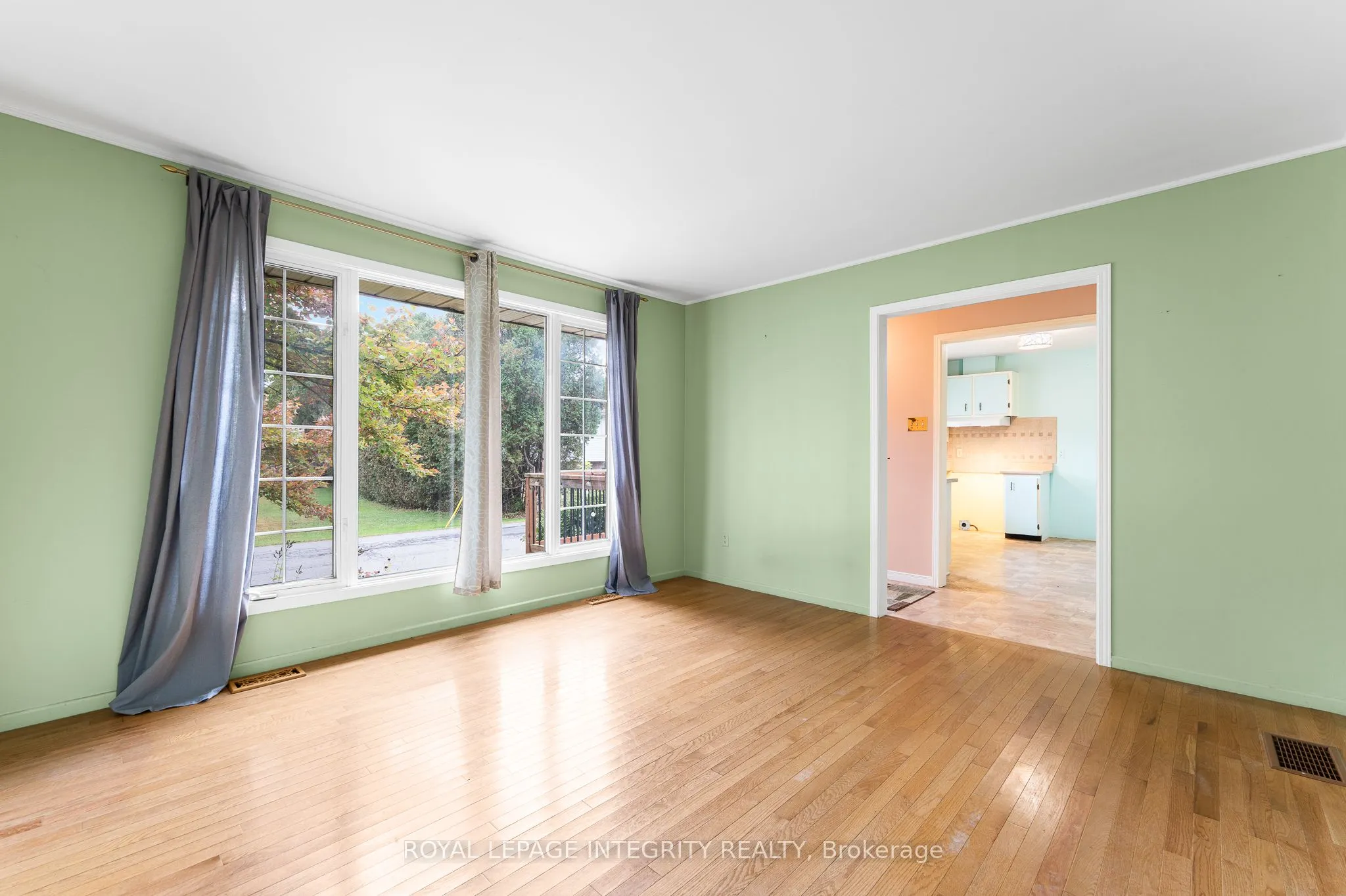 17 Second Avenue