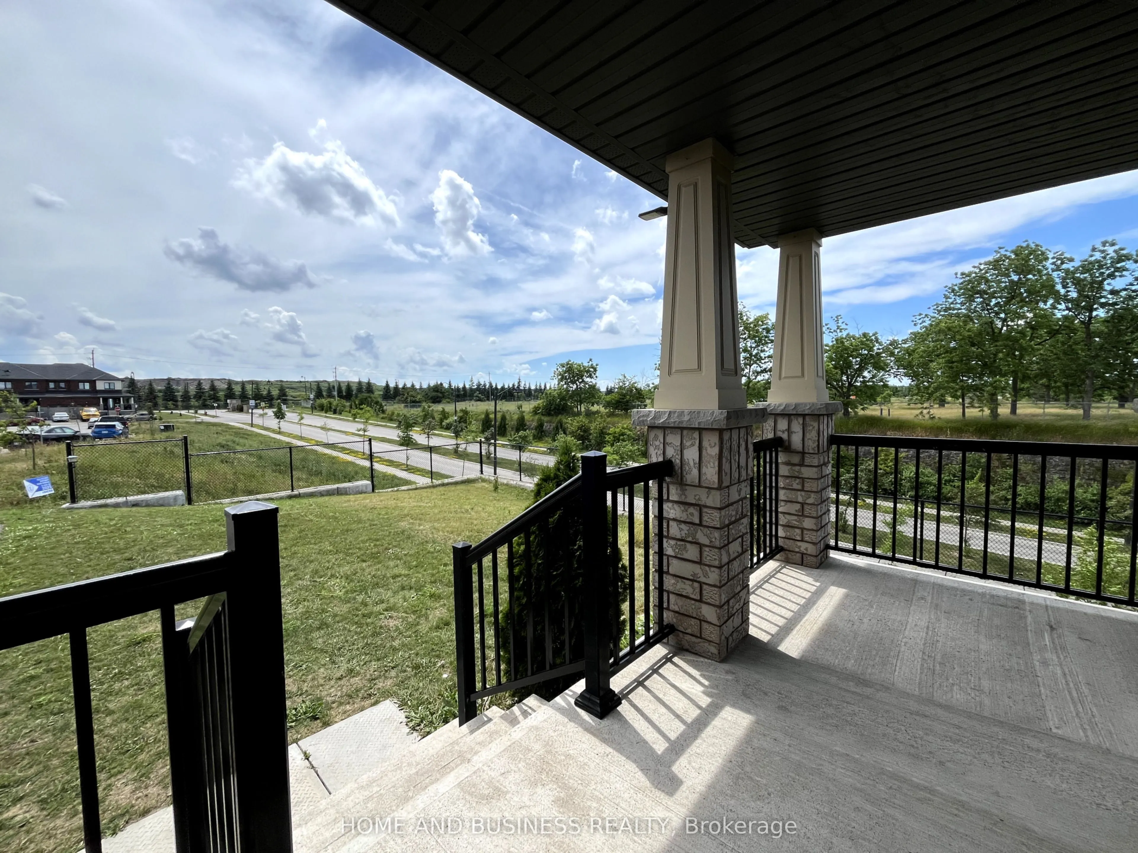 27 Allcroft Court