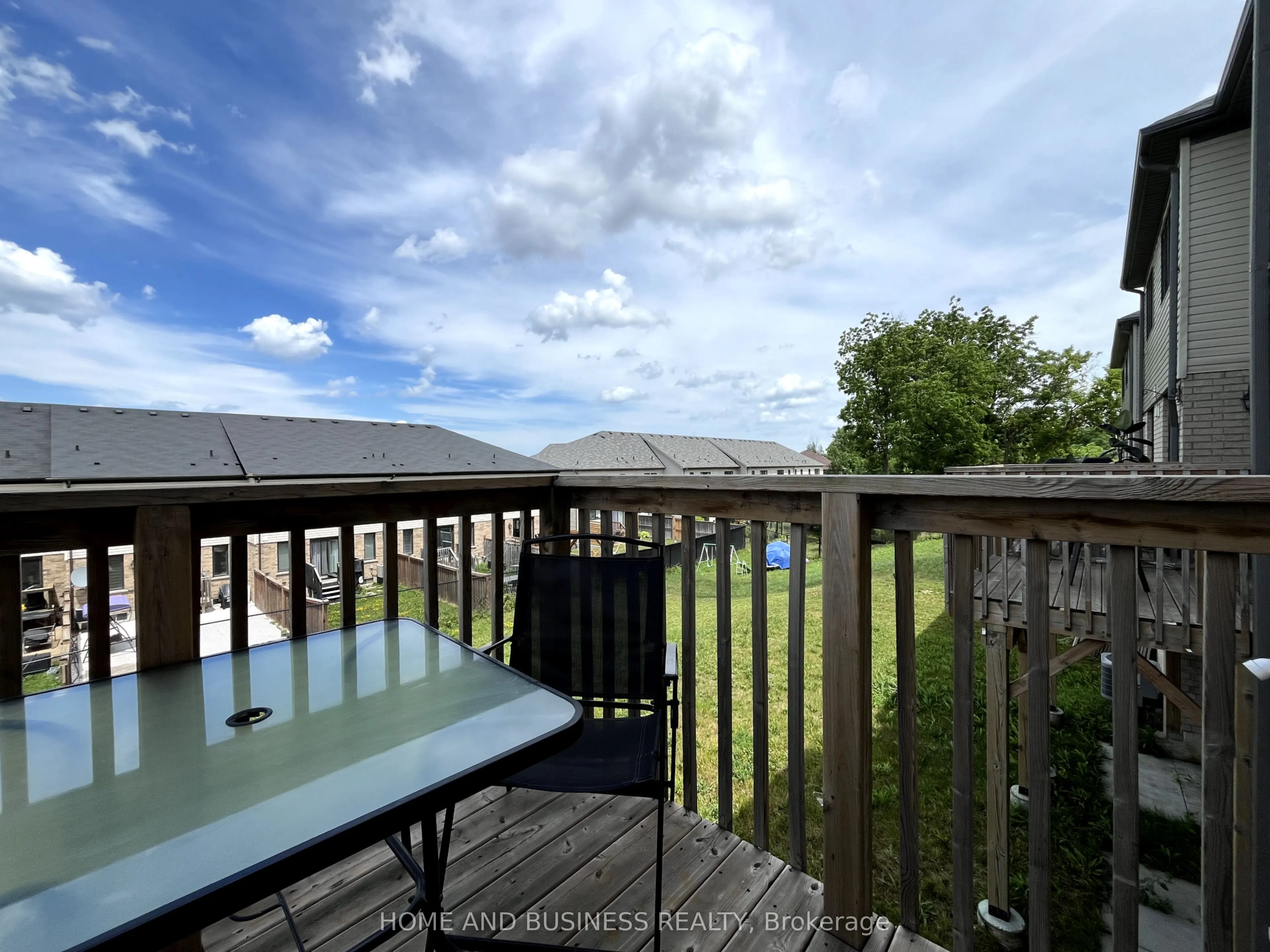 27 Allcroft Court