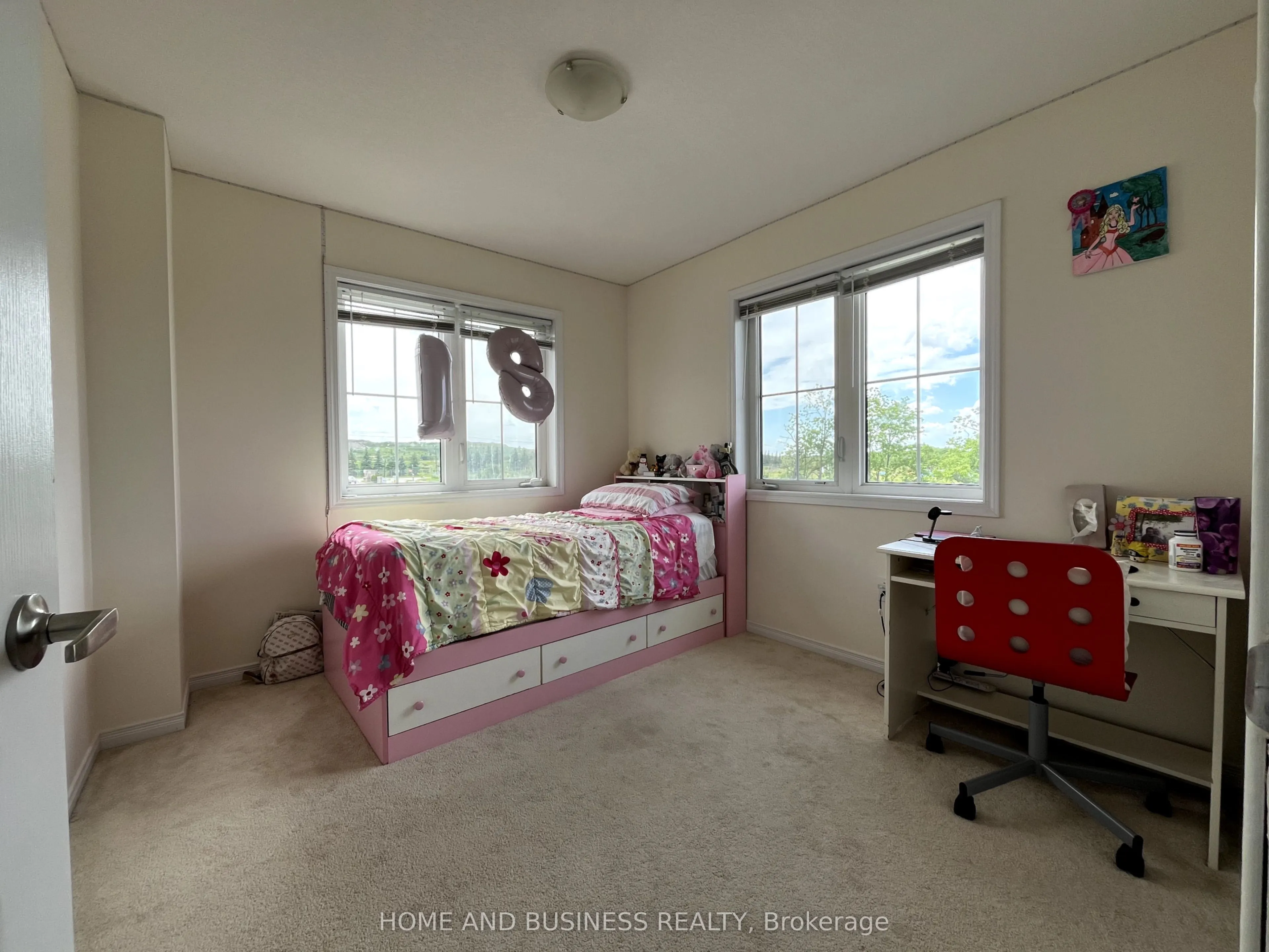 27 Allcroft Court
