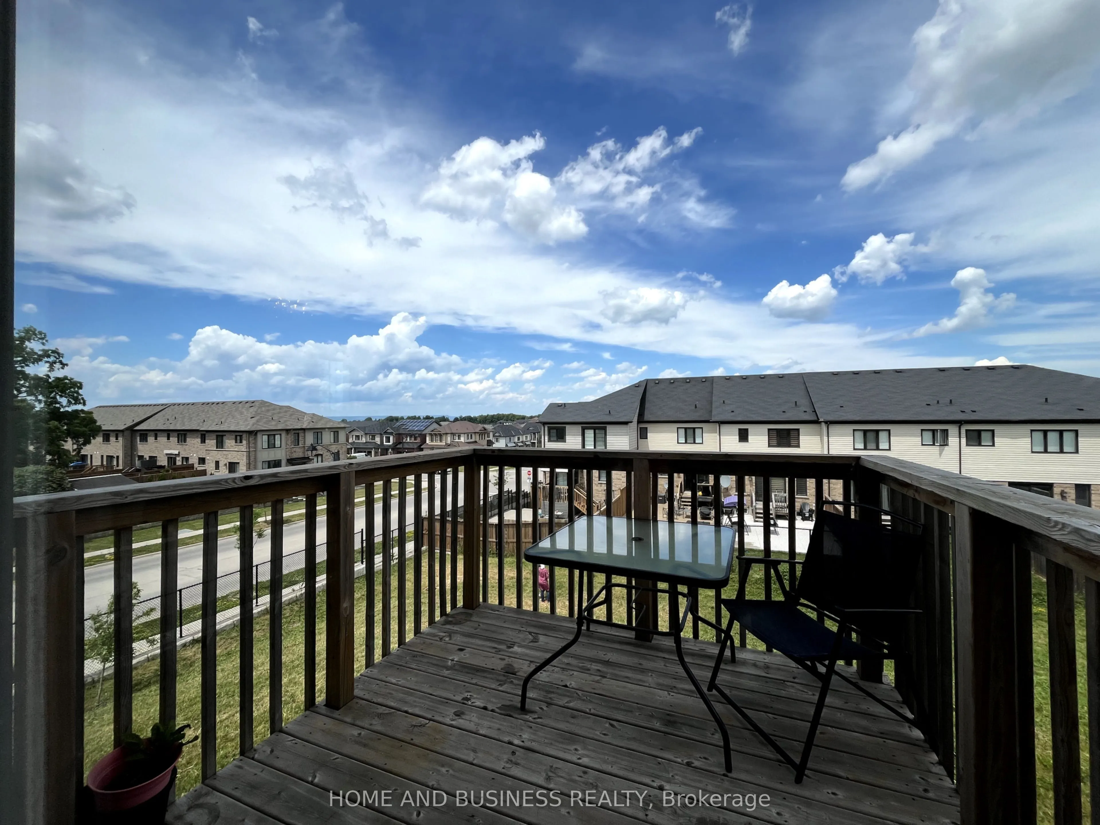 27 Allcroft Court