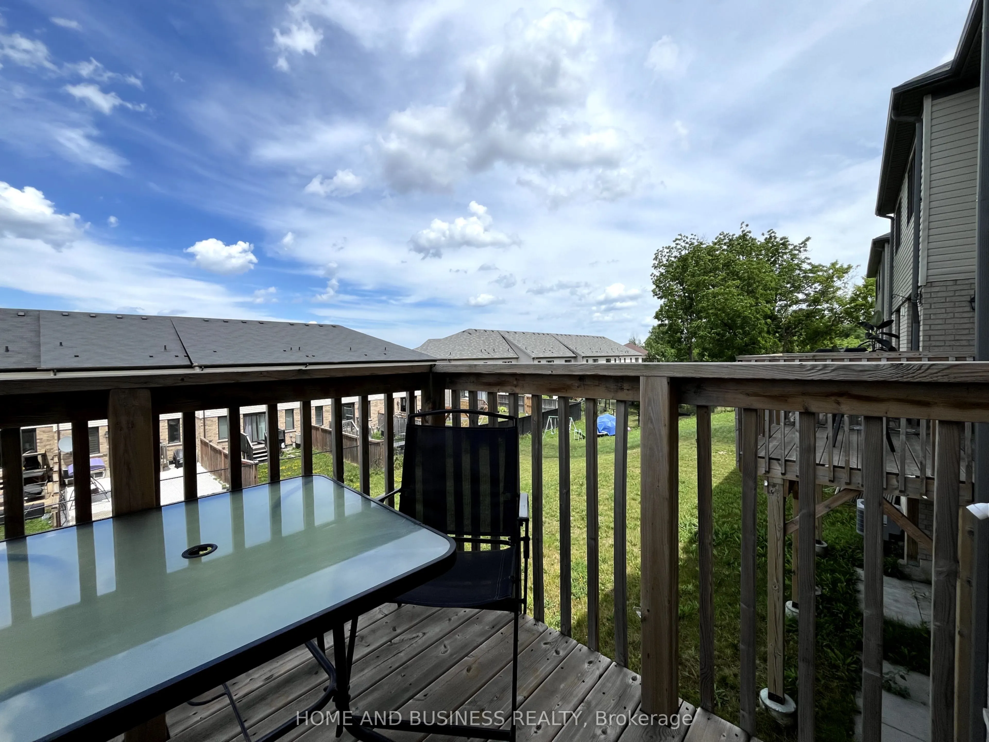 27 Allcroft Court