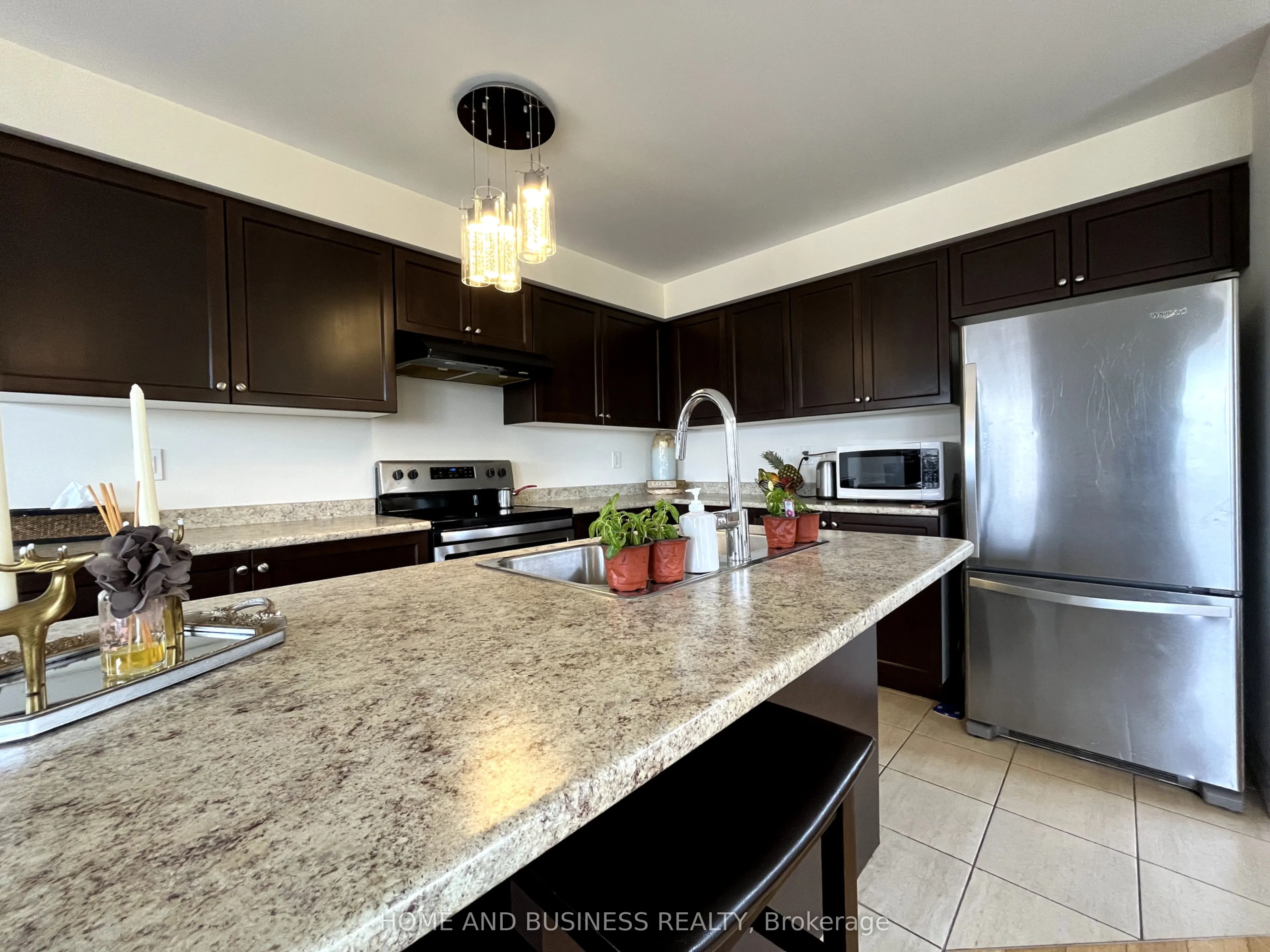 27 Allcroft Court
