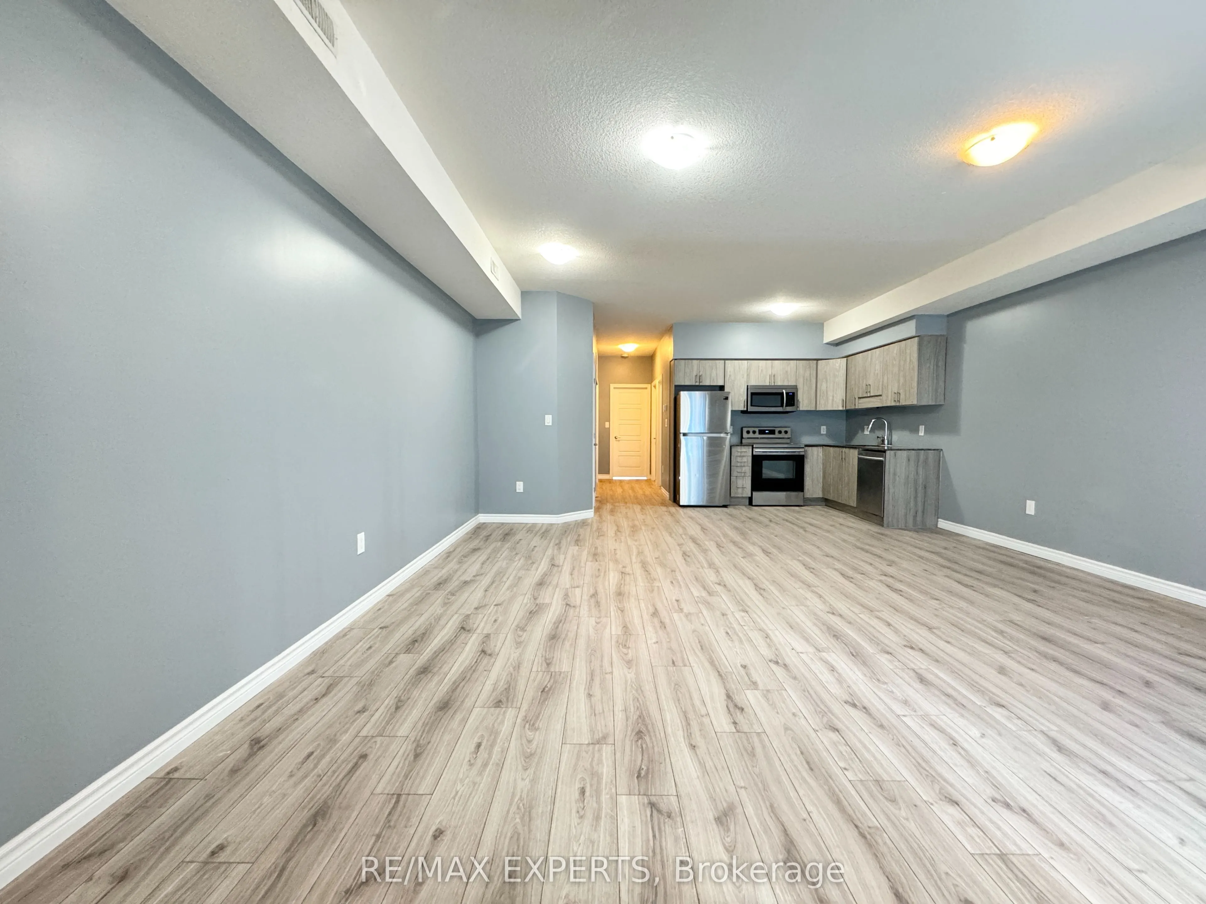 1430 Highland Road, #33A