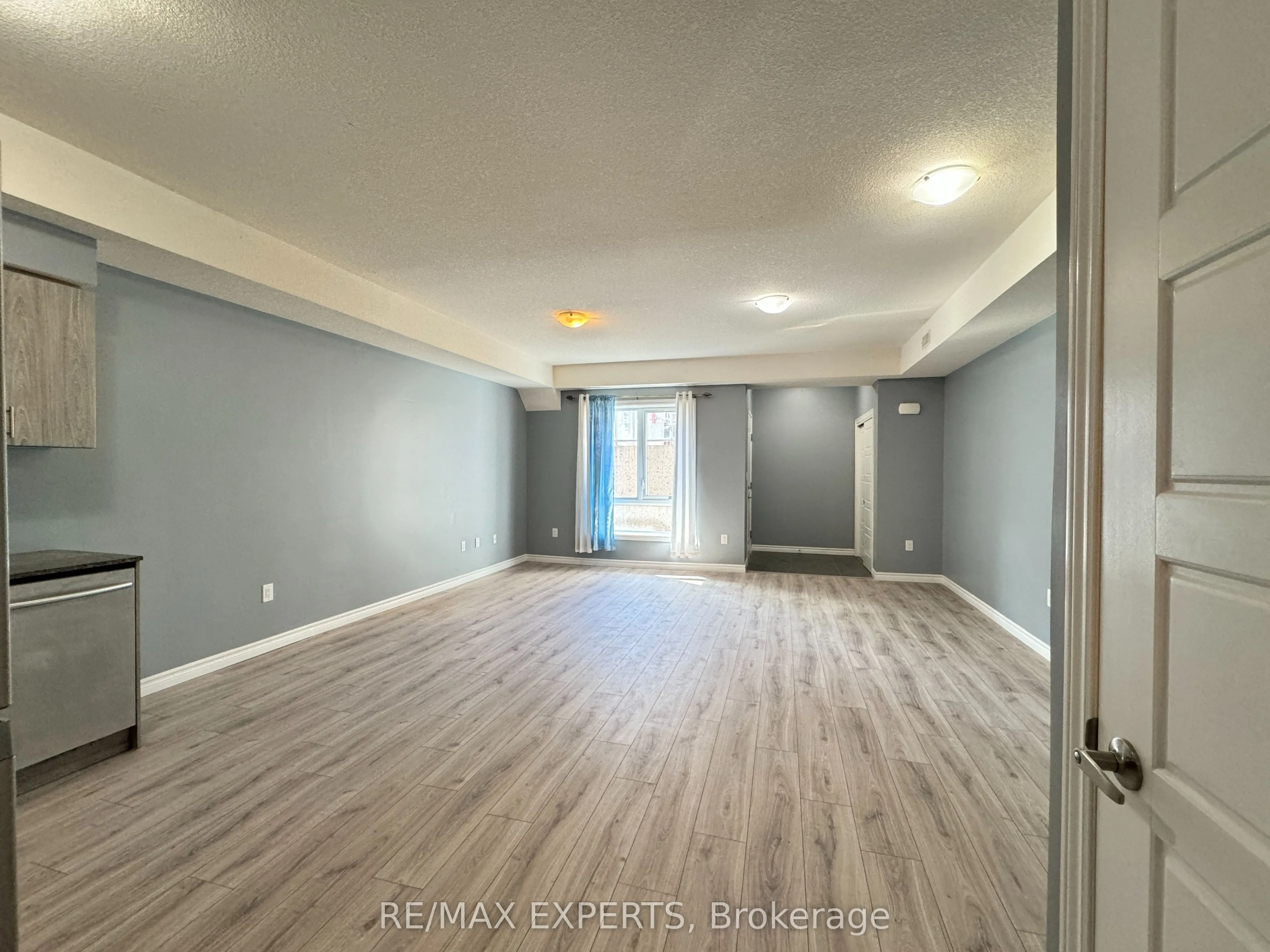 1430 Highland Road, #33A