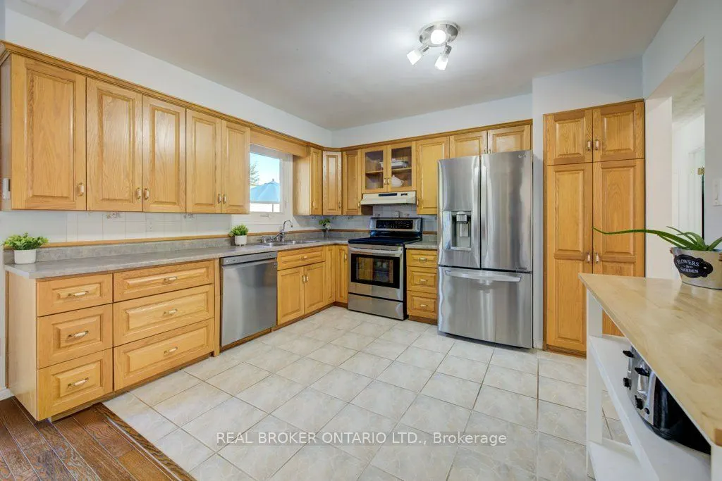 144 Laurentian Drive