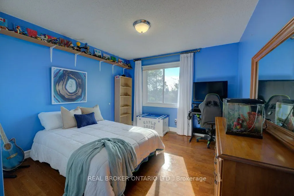 144 Laurentian Drive