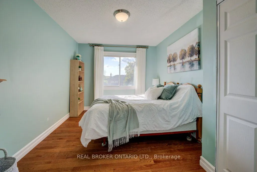 144 Laurentian Drive