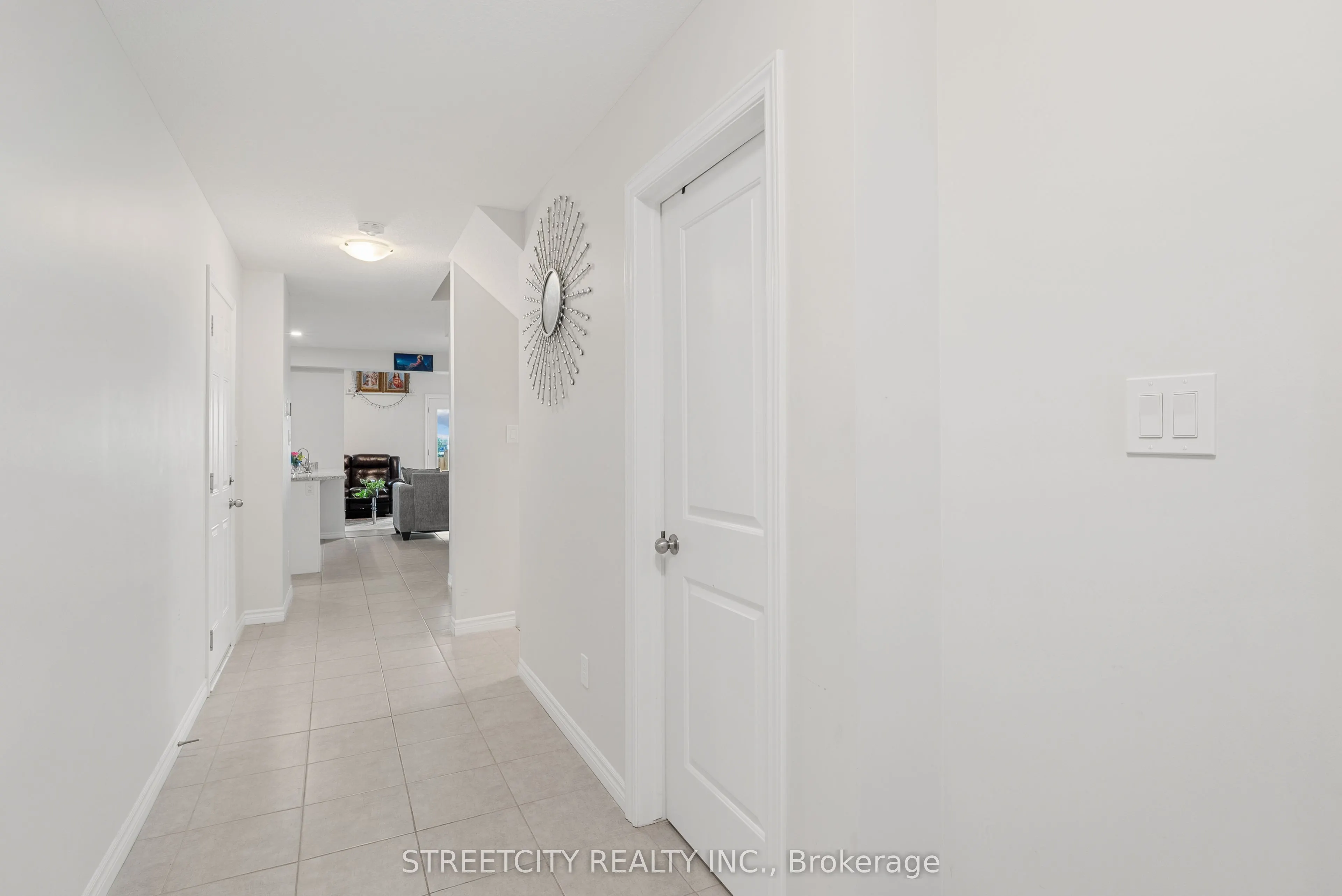 307 Kennington Way