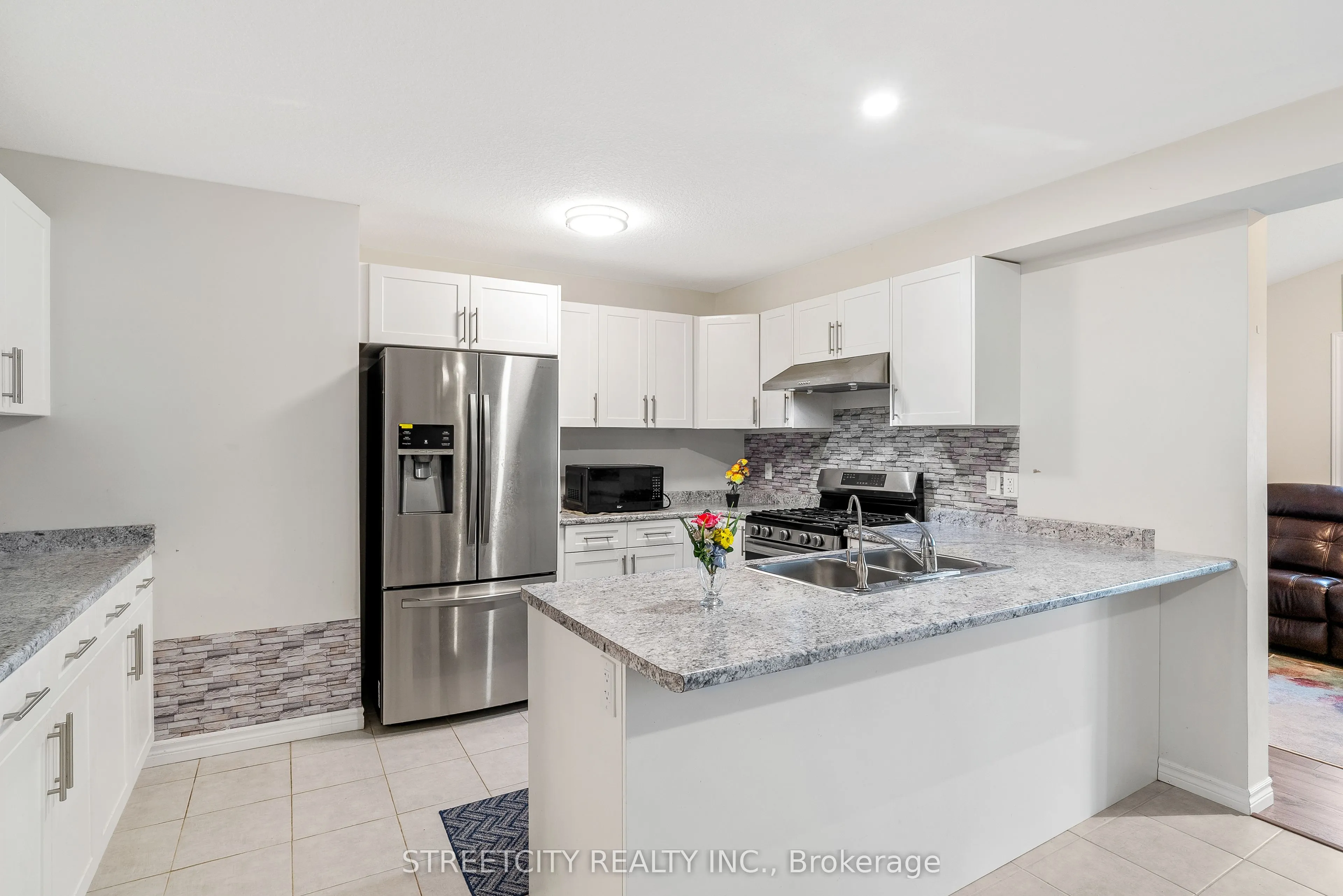 307 Kennington Way