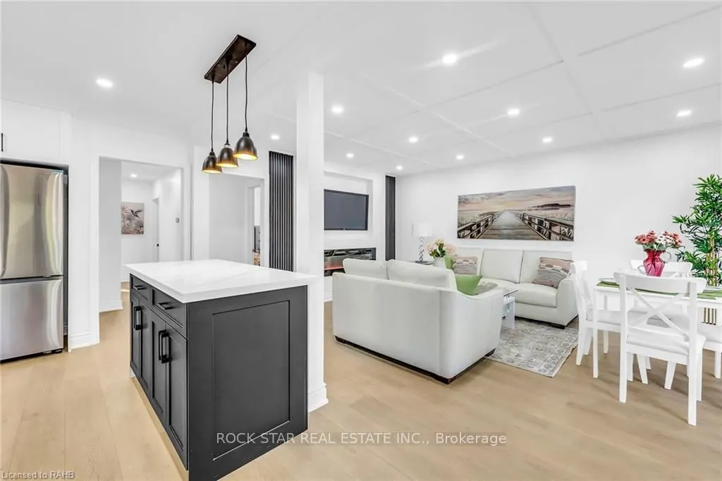170 Terrace Drive, #Upper