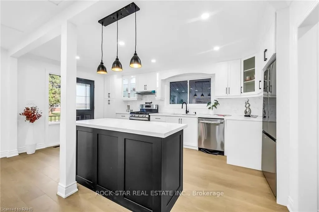 170 Terrace Drive, #Upper
