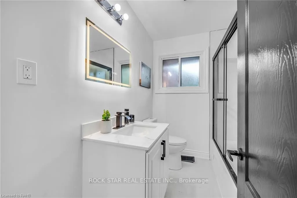 170 Terrace Drive, #Upper