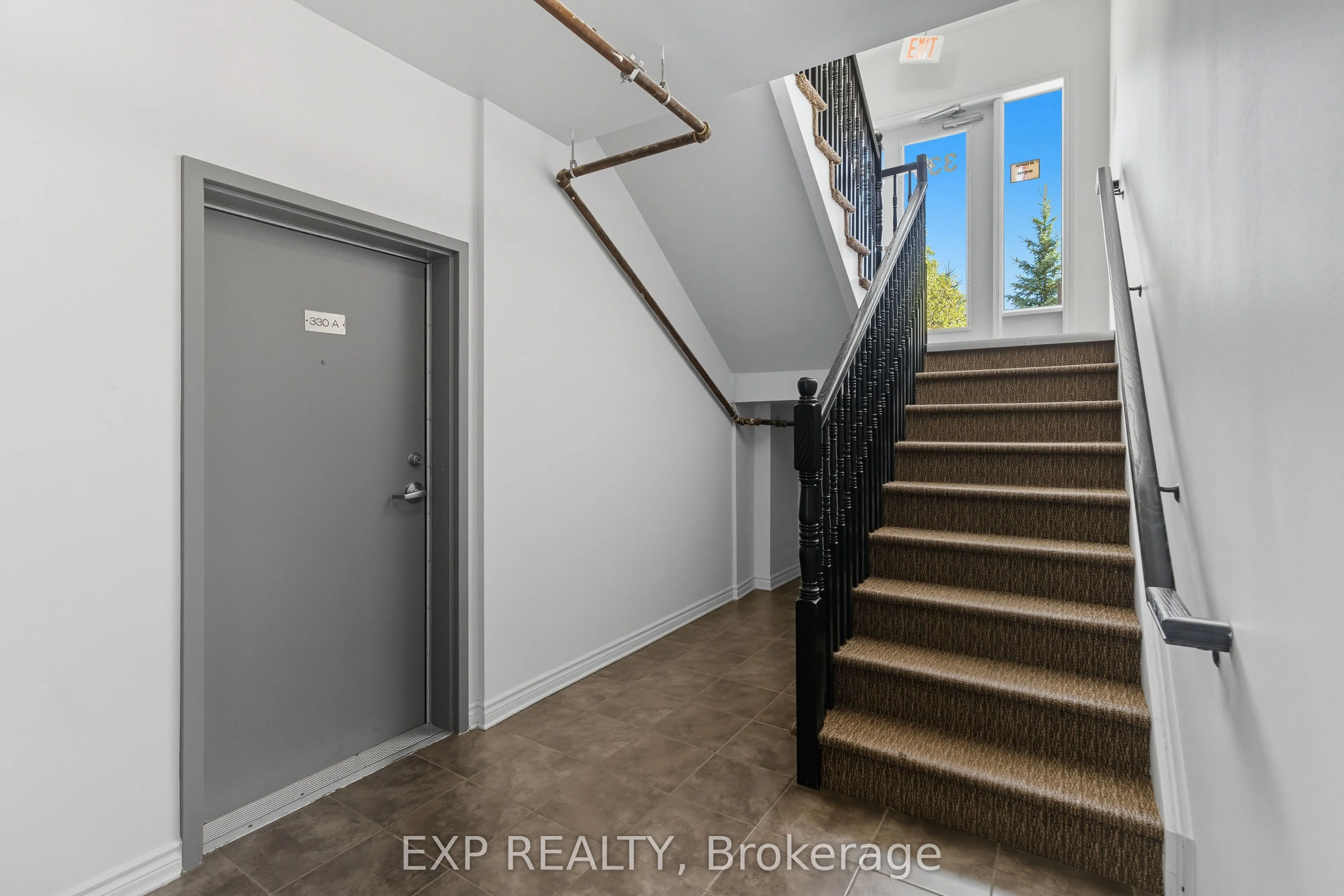 330 Everest Private, #A