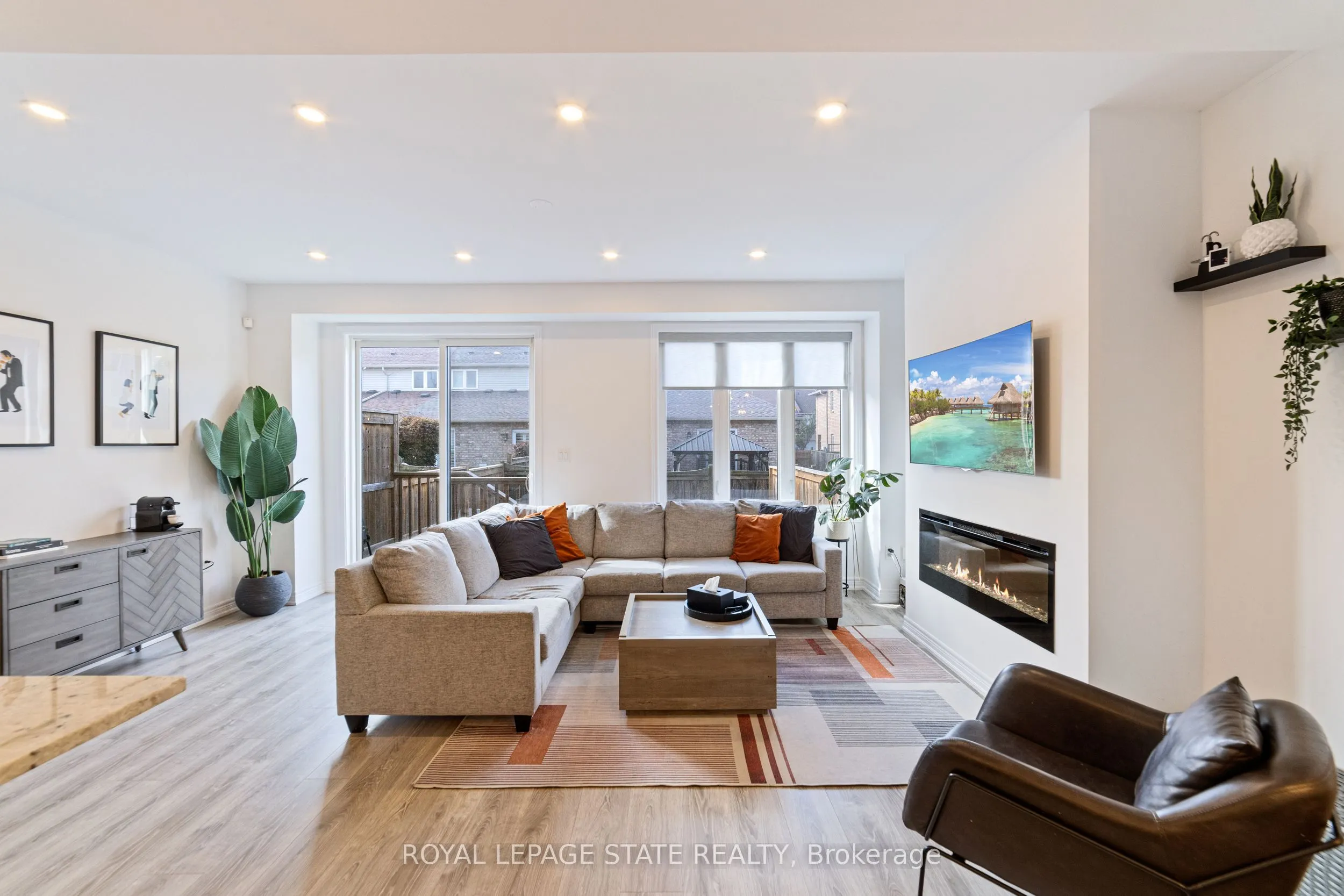 1890 Rymal Road E, #43