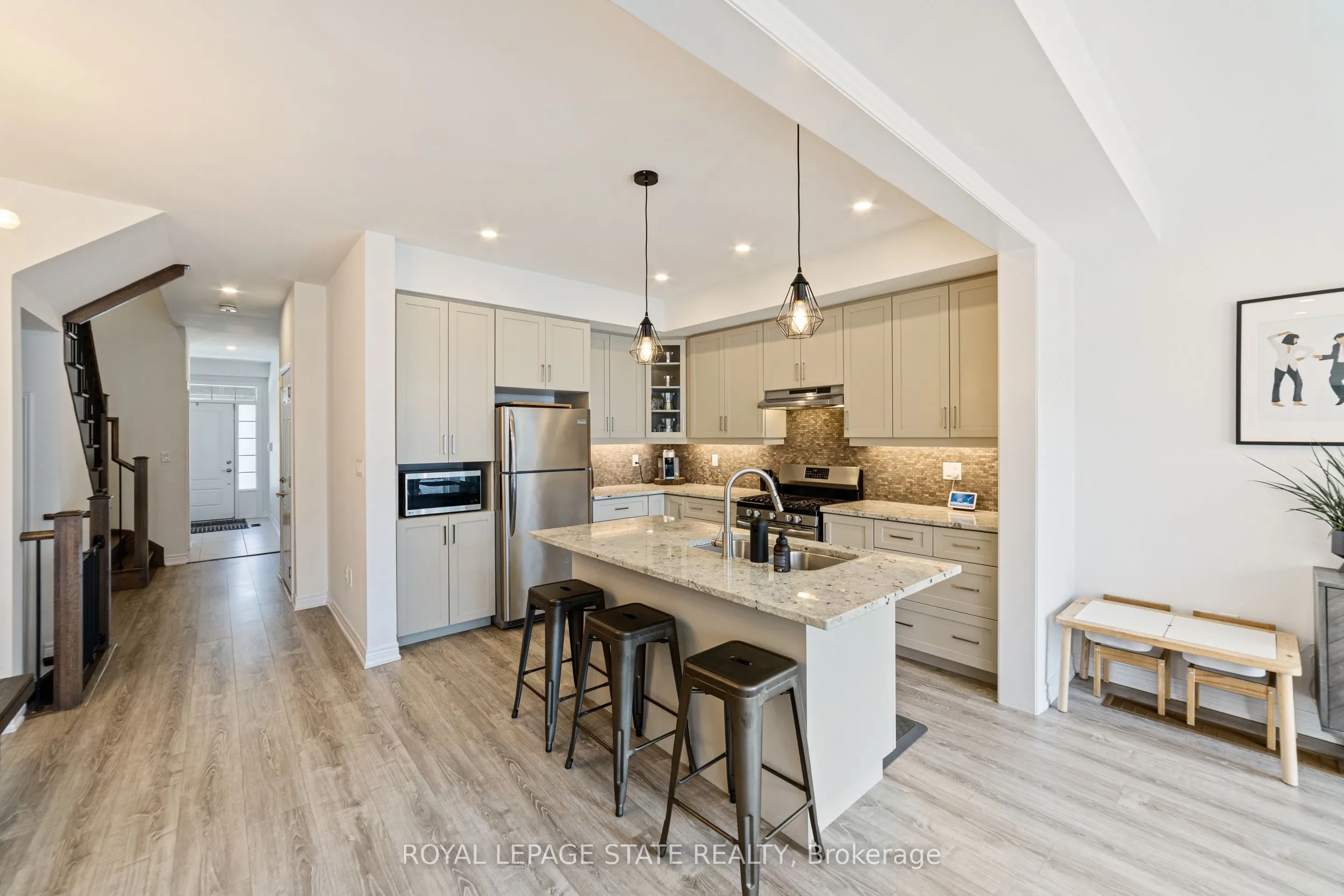 1890 Rymal Road E, #43