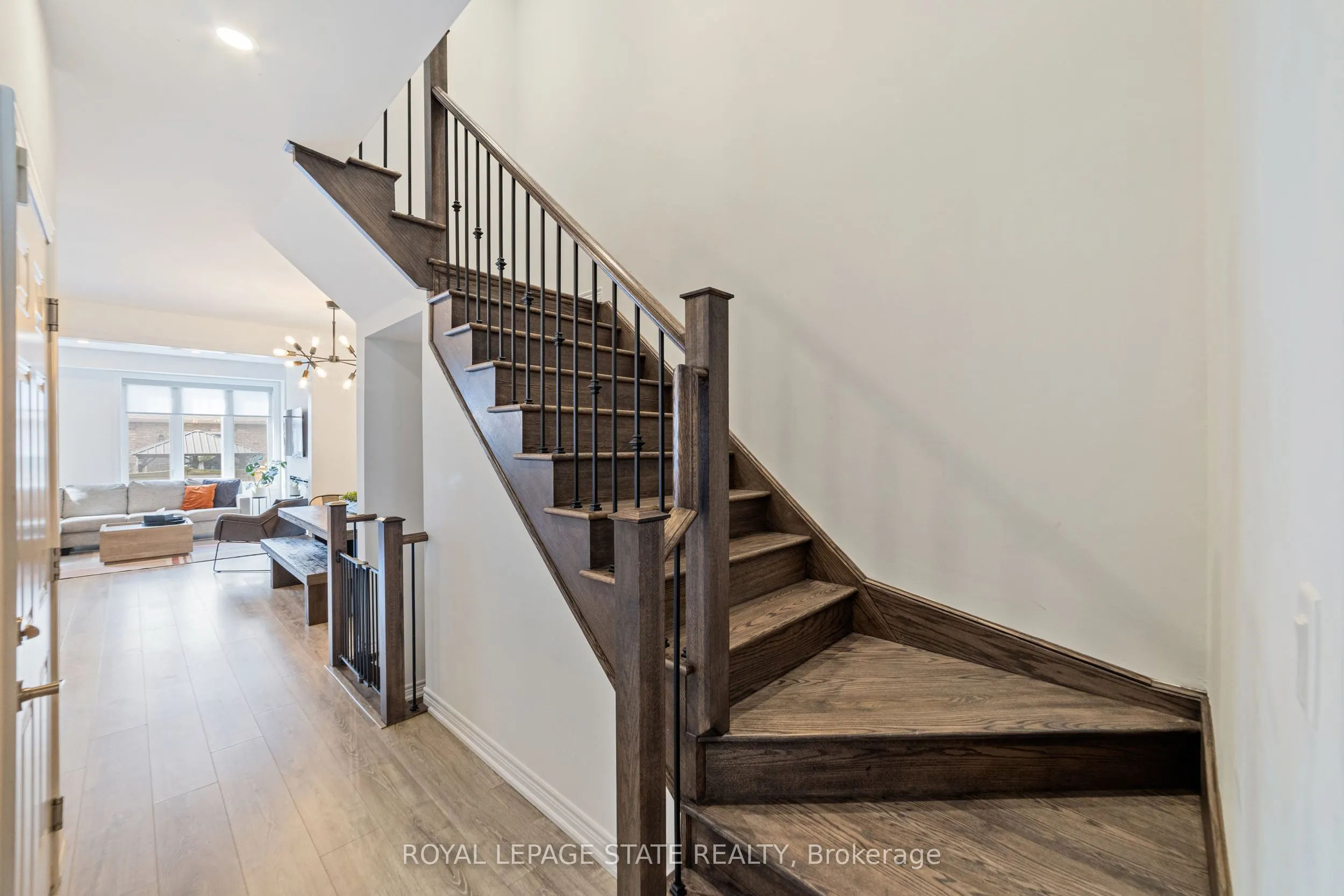 1890 Rymal Road E, #43