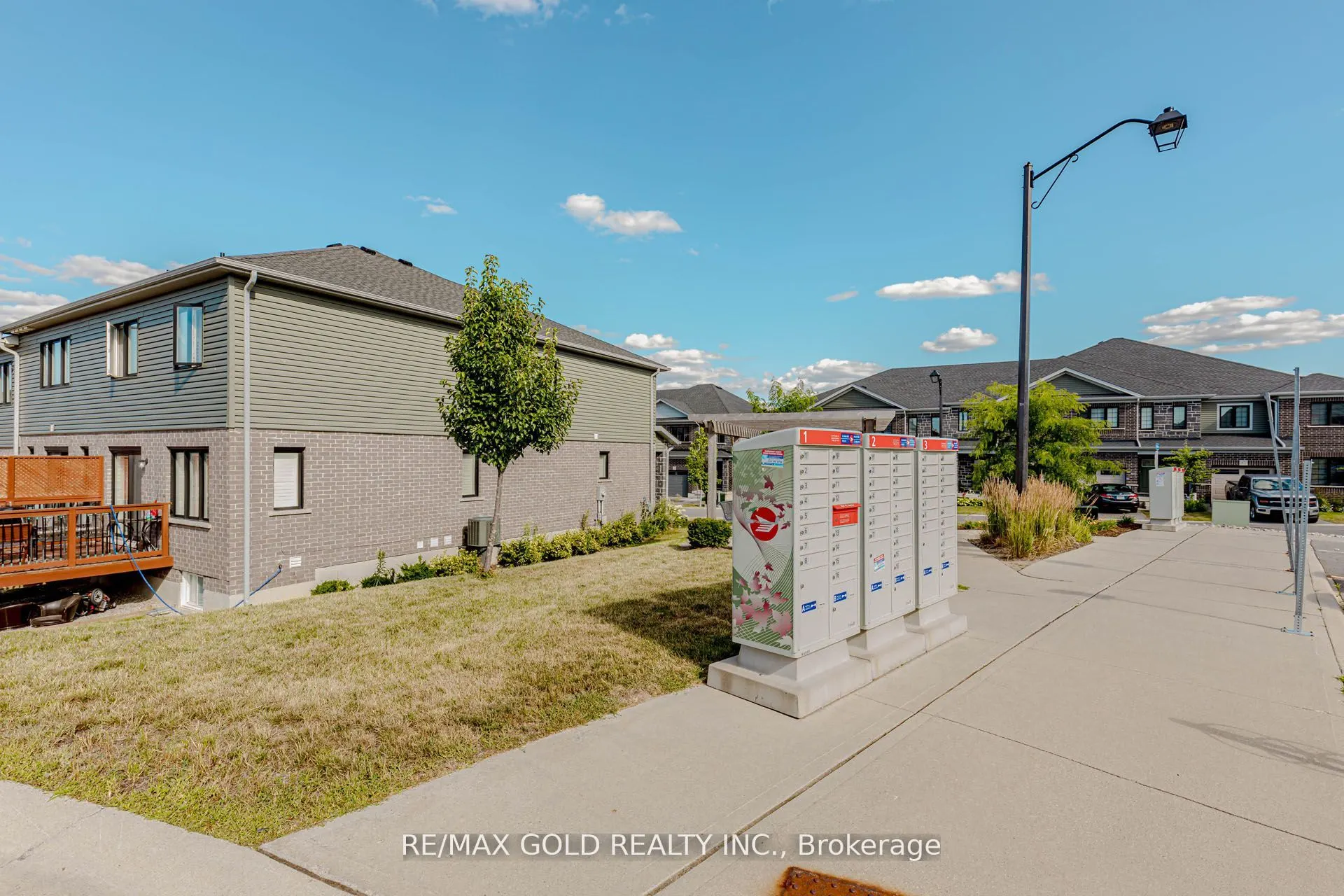 208 Woodmeadow Court