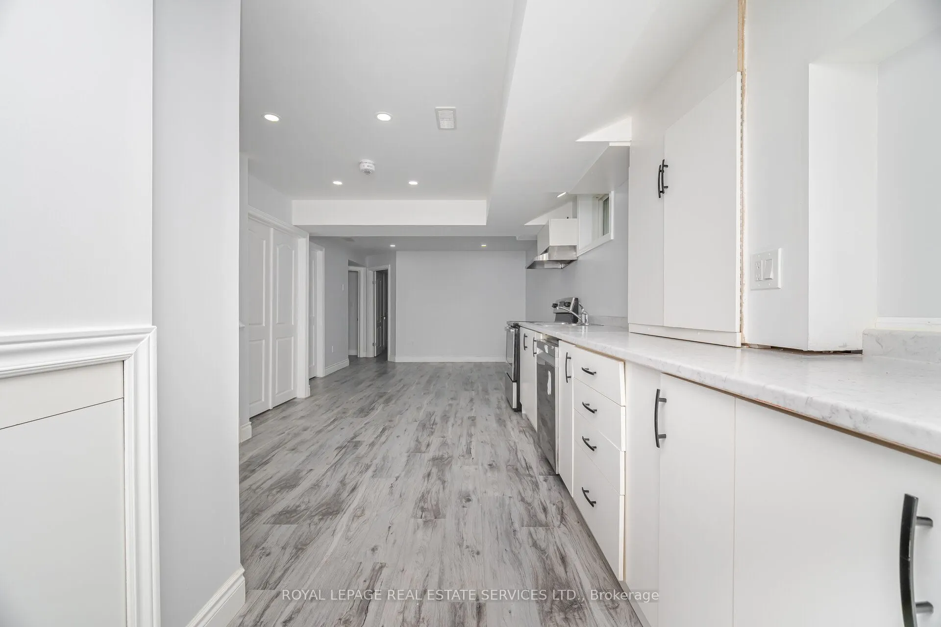 80 Sparrow Avenue