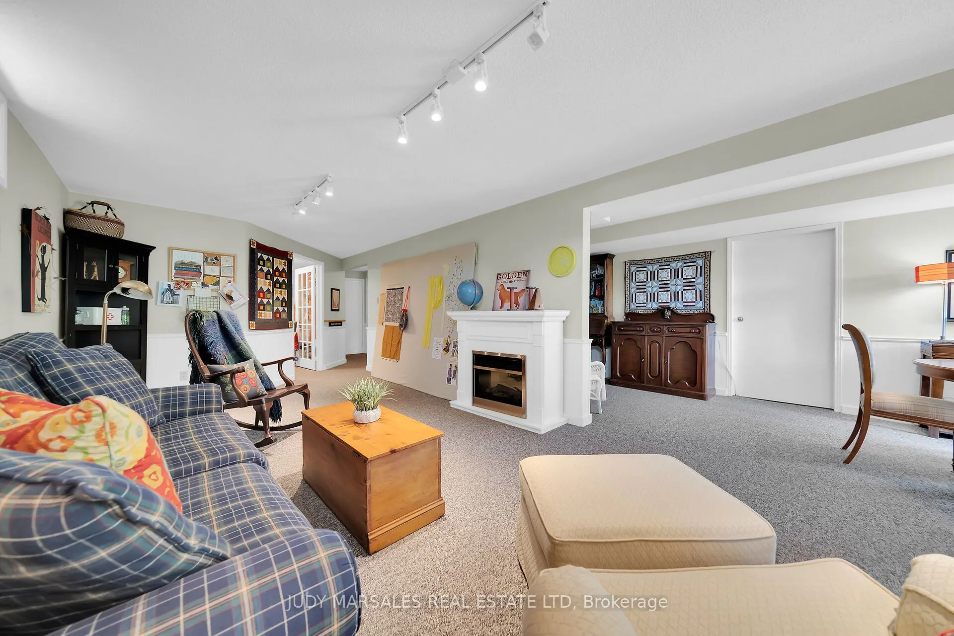 12 Vance Crescent