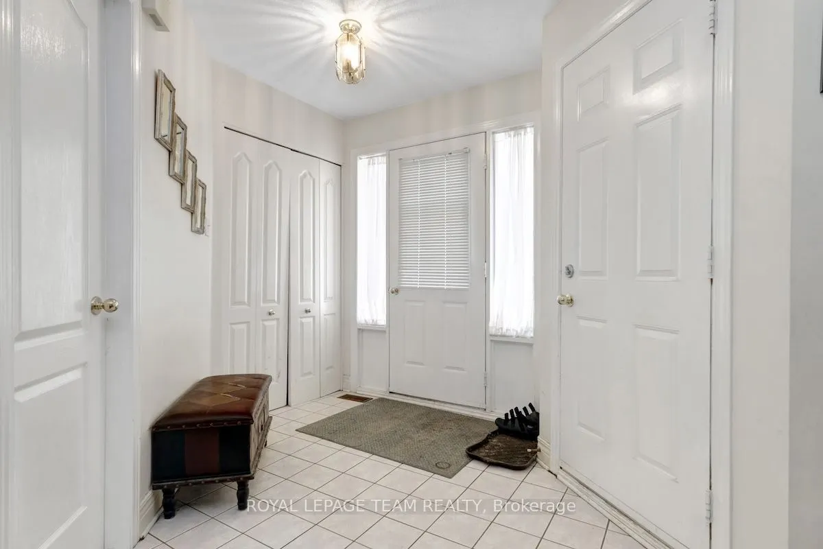 122 Thornbury Crescent