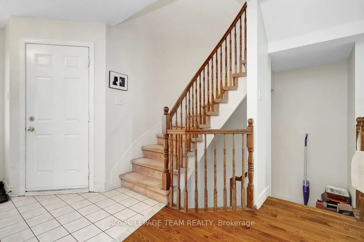 122 Thornbury Crescent