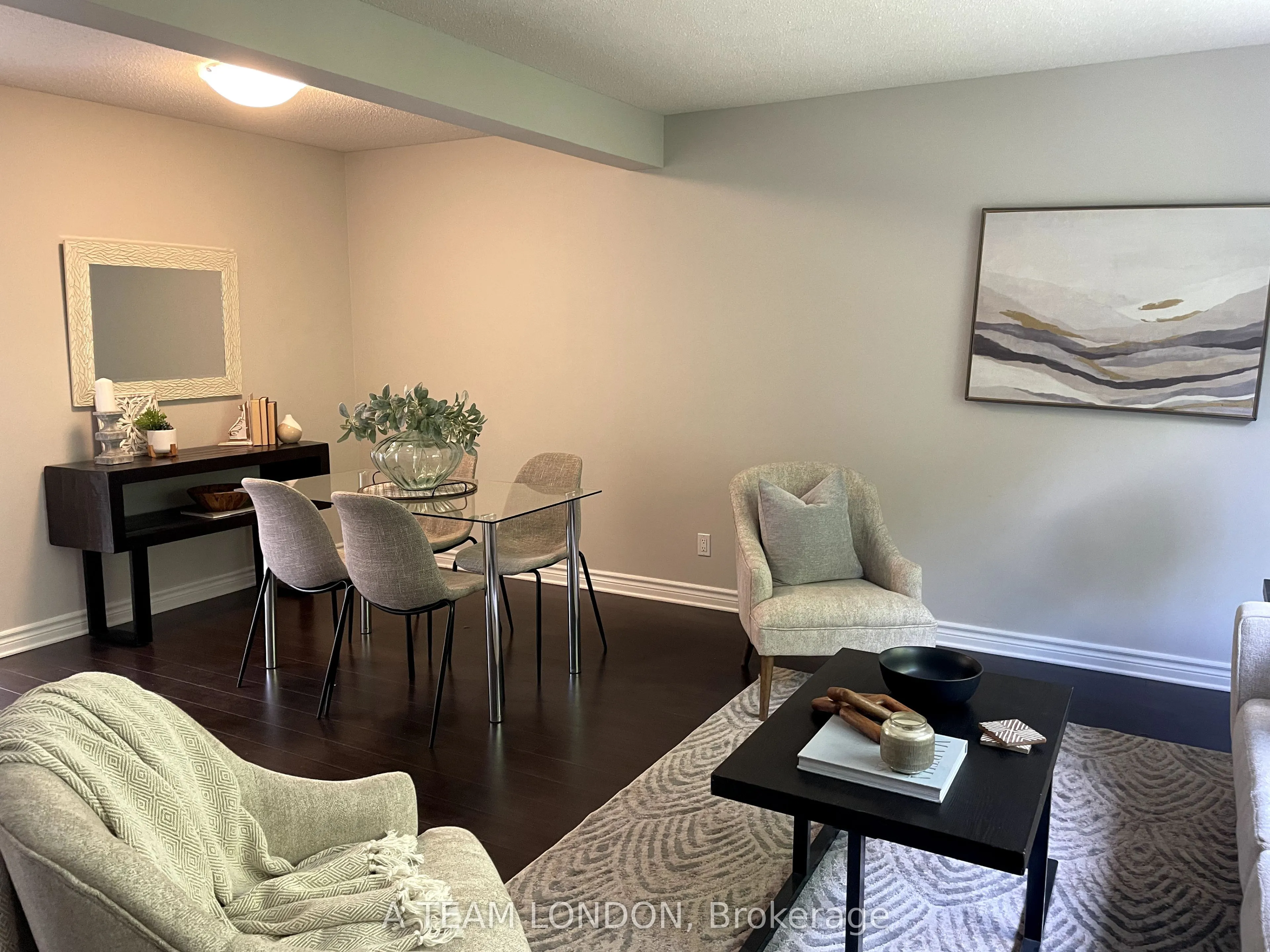 355 Sandringham Crescent, #44