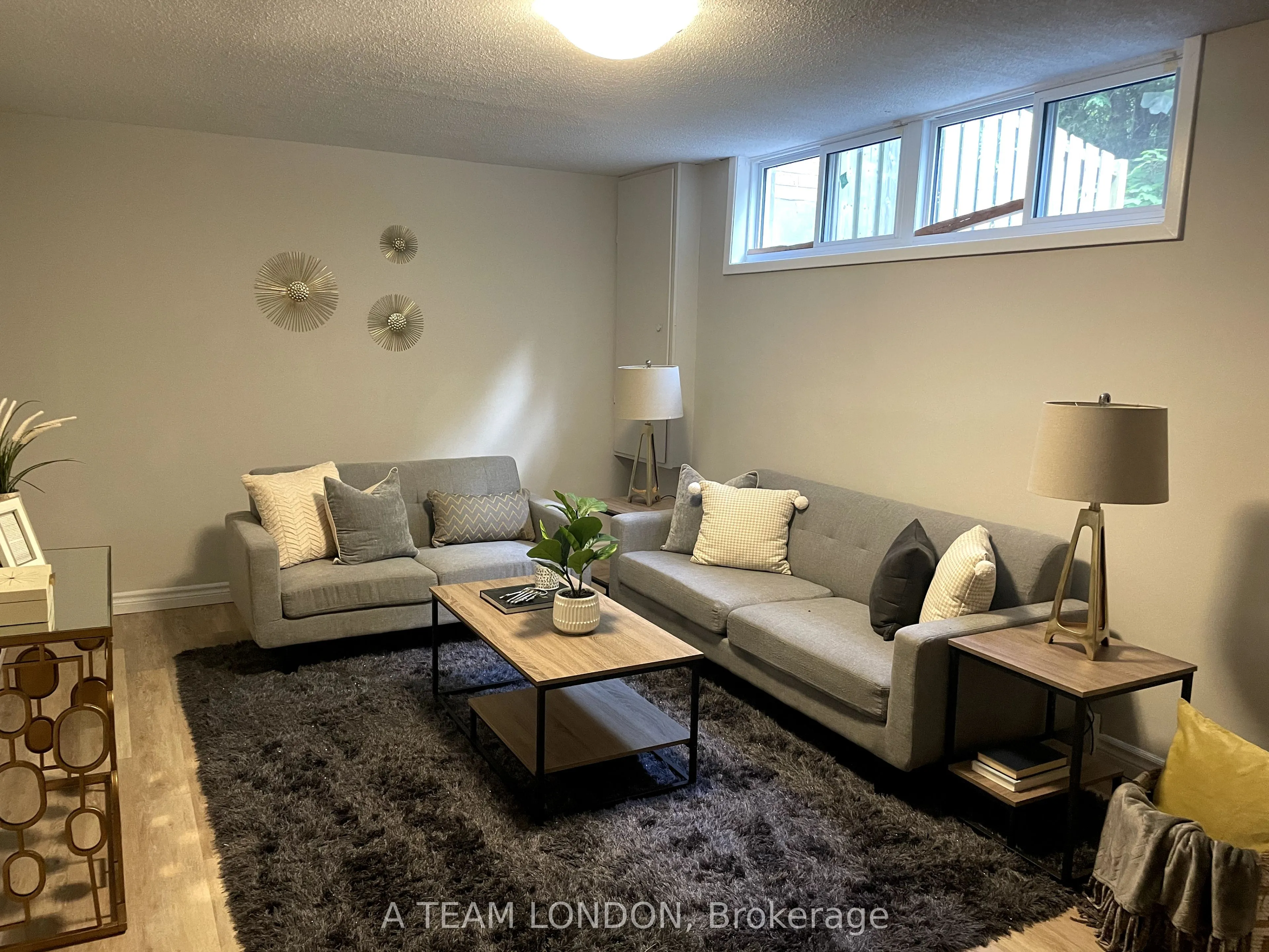 355 Sandringham Crescent, #44