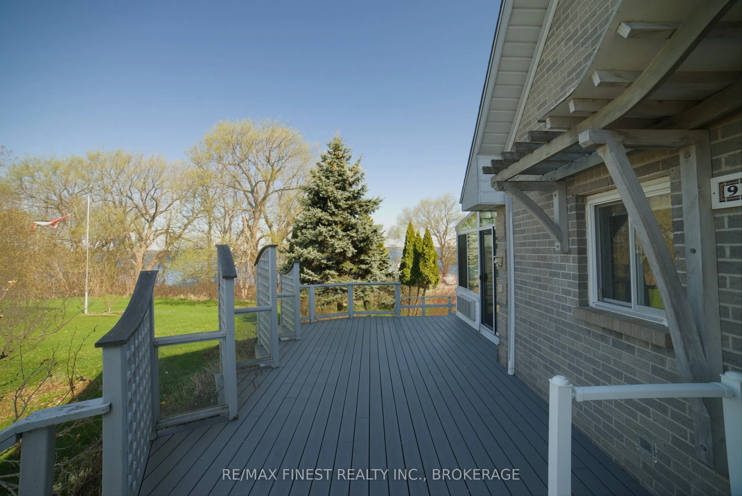 9820 Front Road