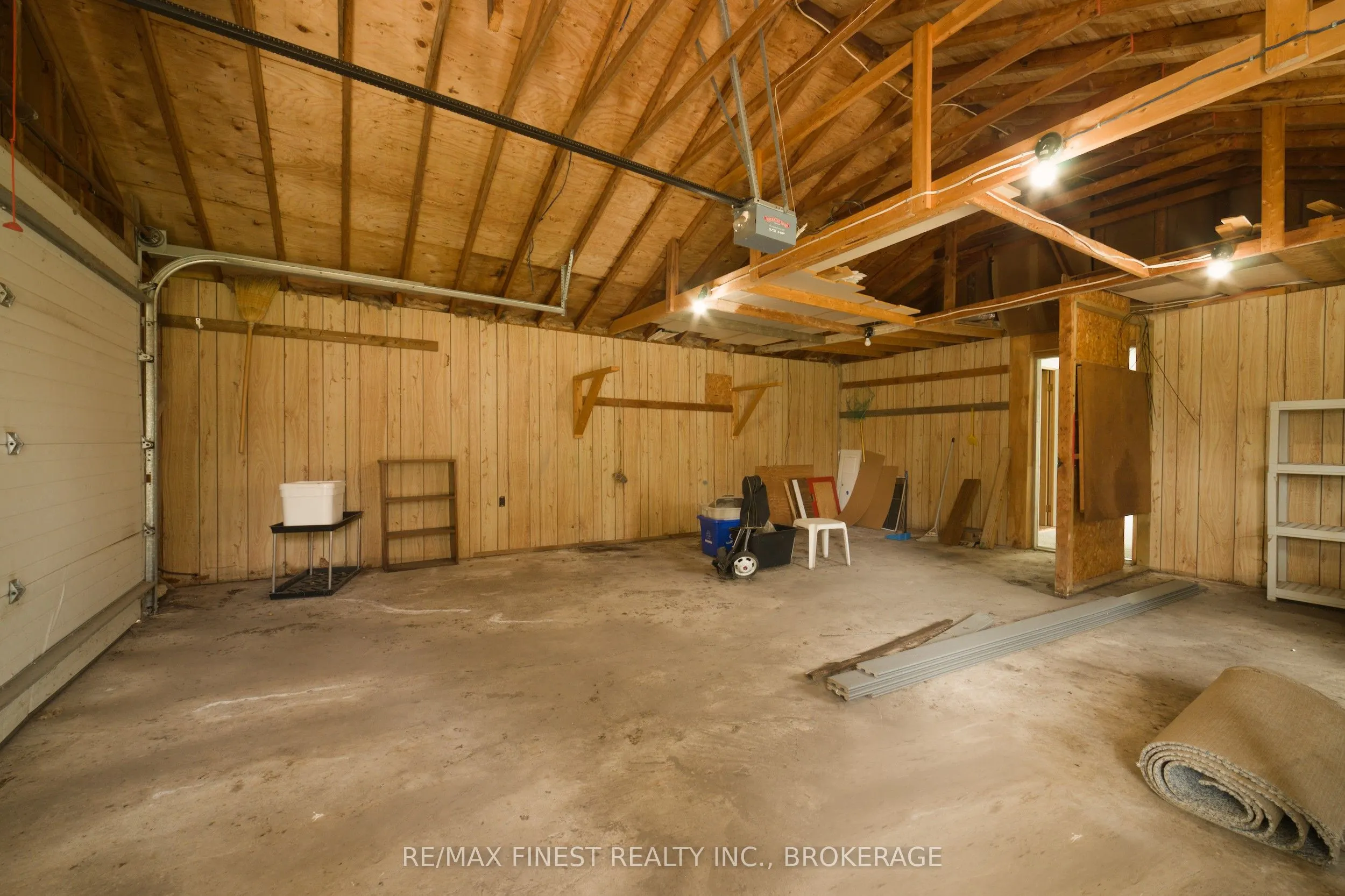 9820 Front Road