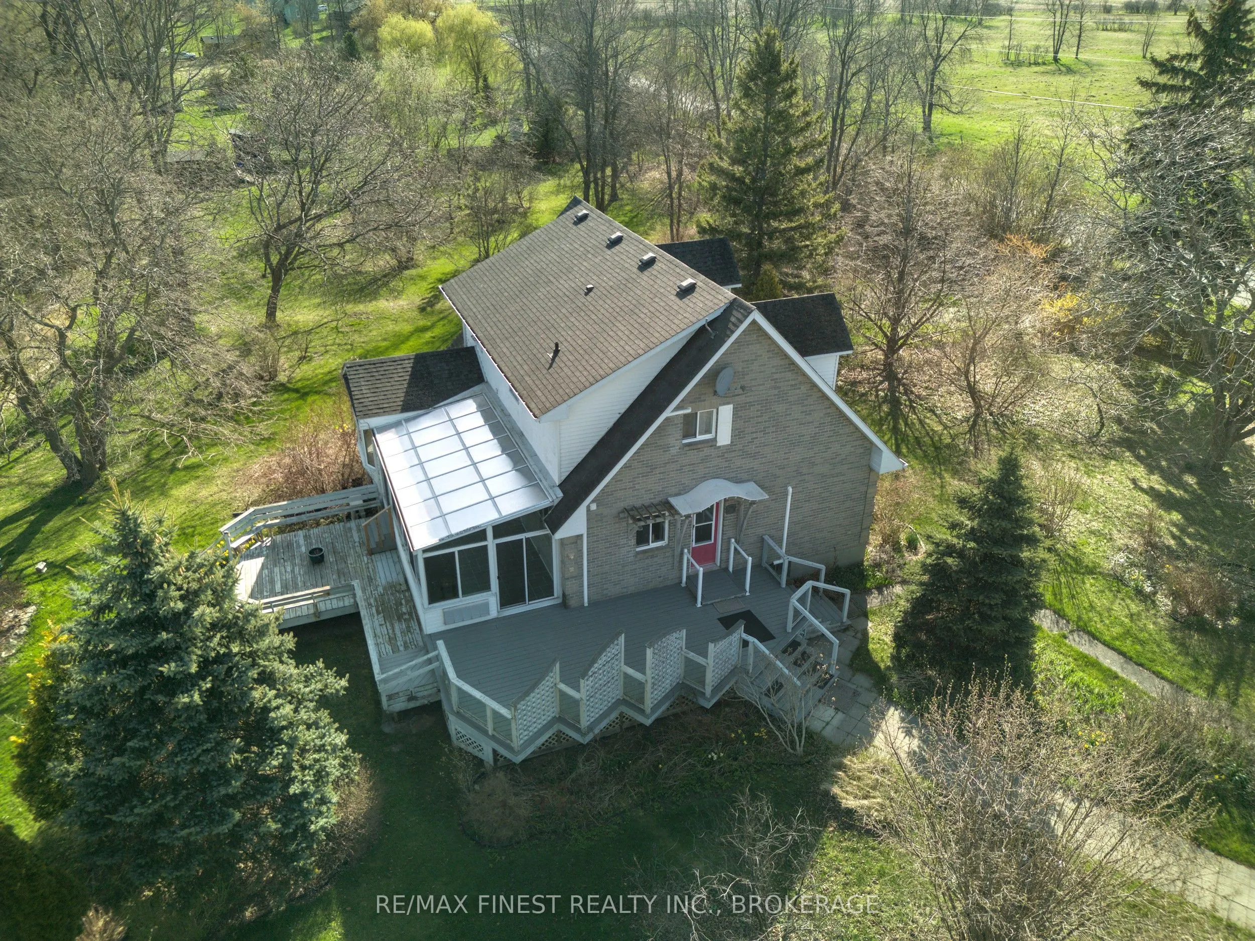 9820 Front Road