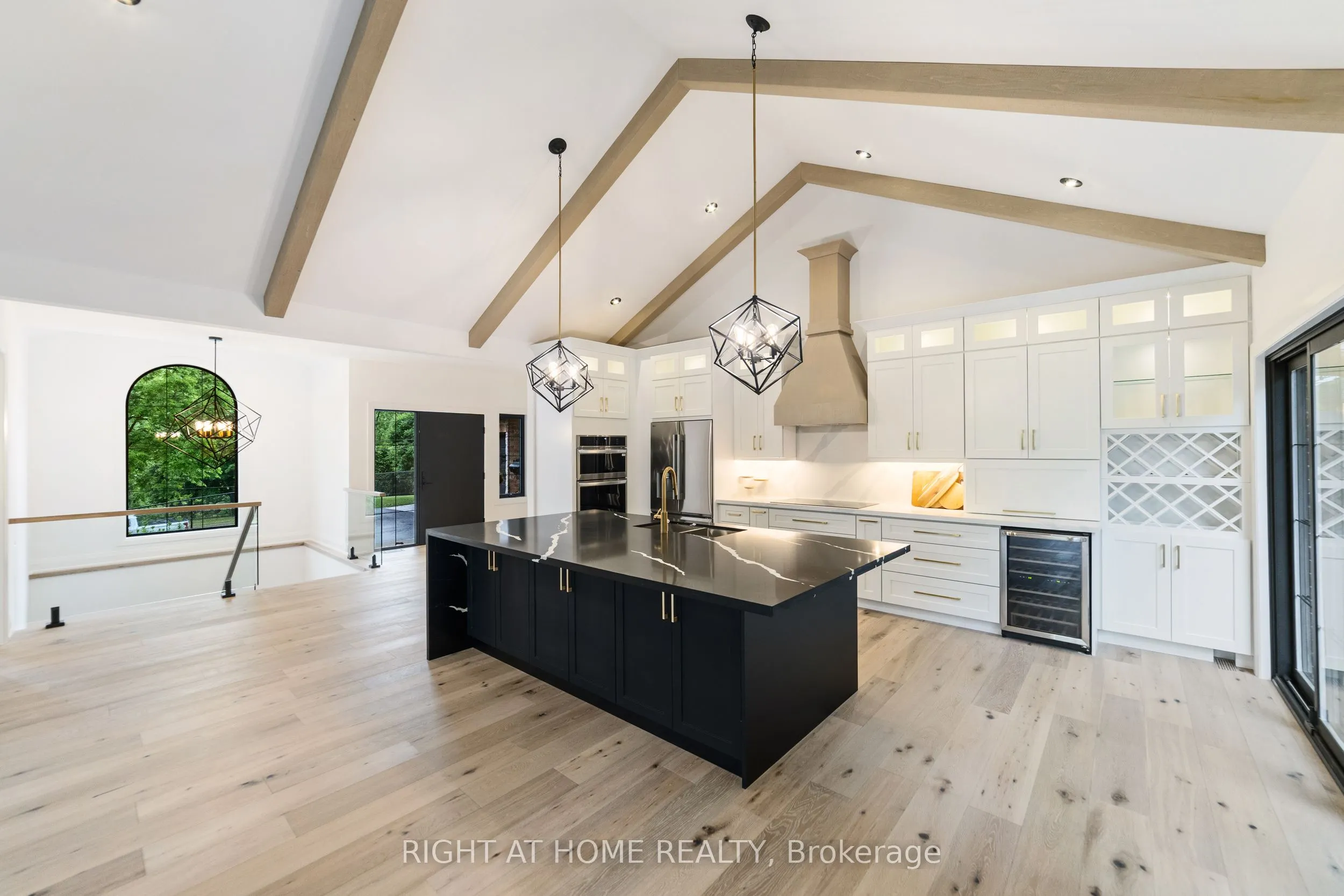 515 Hamilton Drive