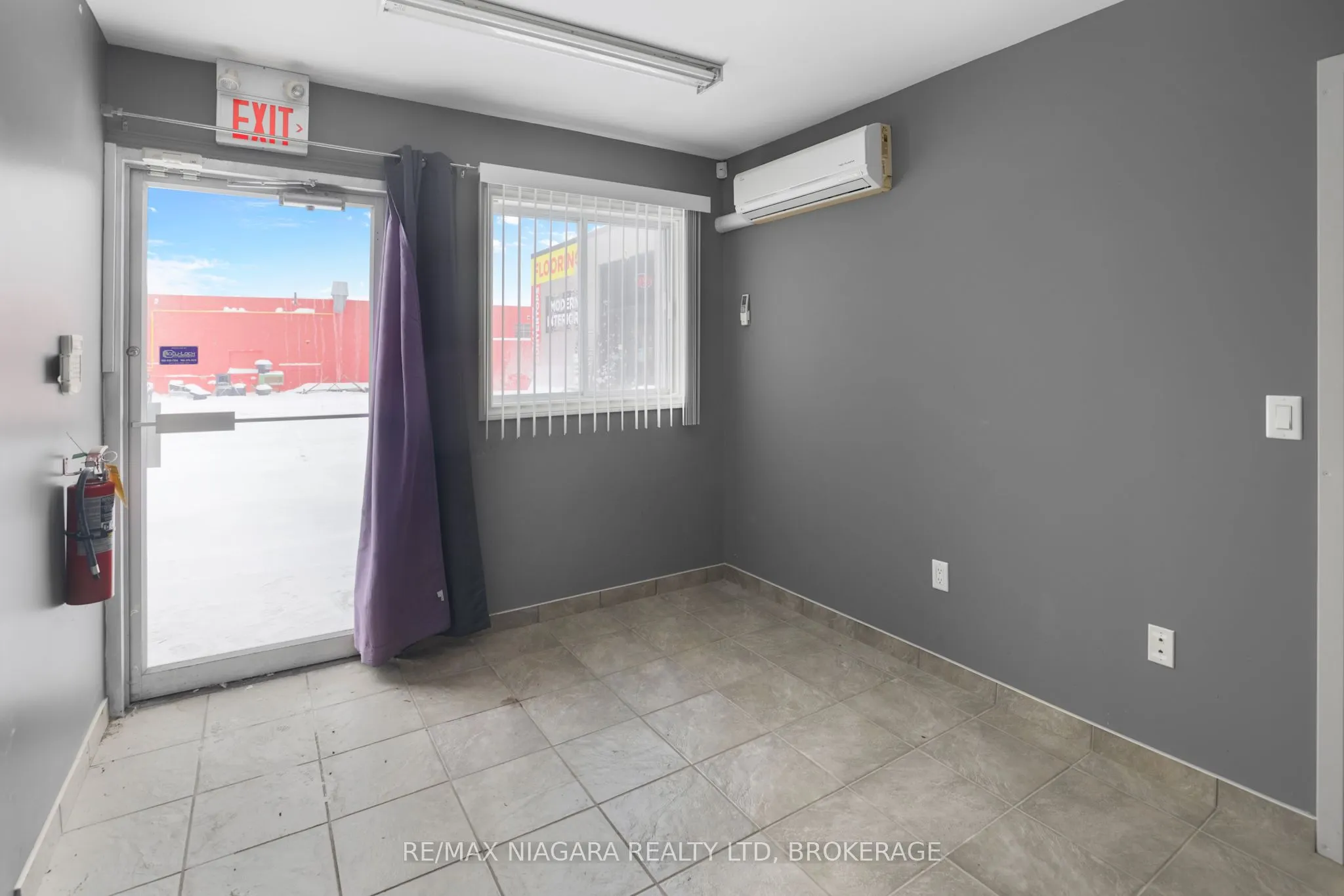 4807 KENT Avenue, #102