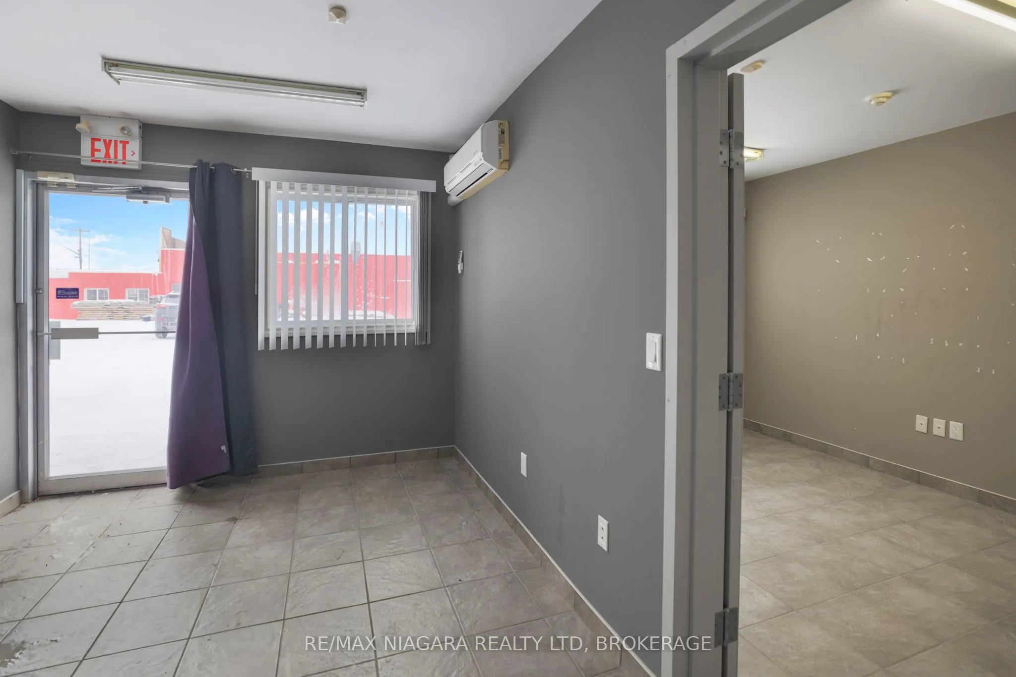 4807 KENT Avenue, #102
