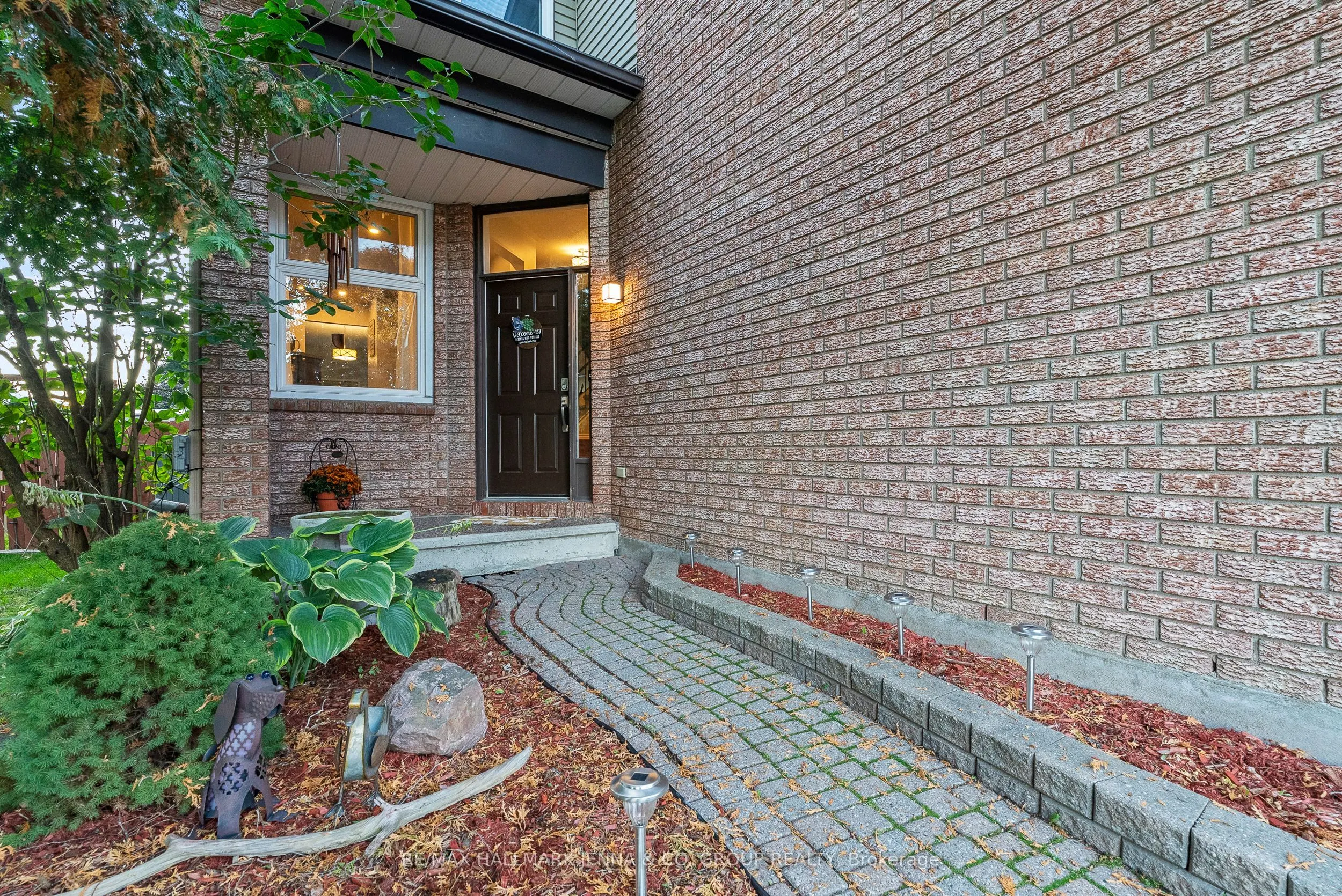 8 Alfa Street