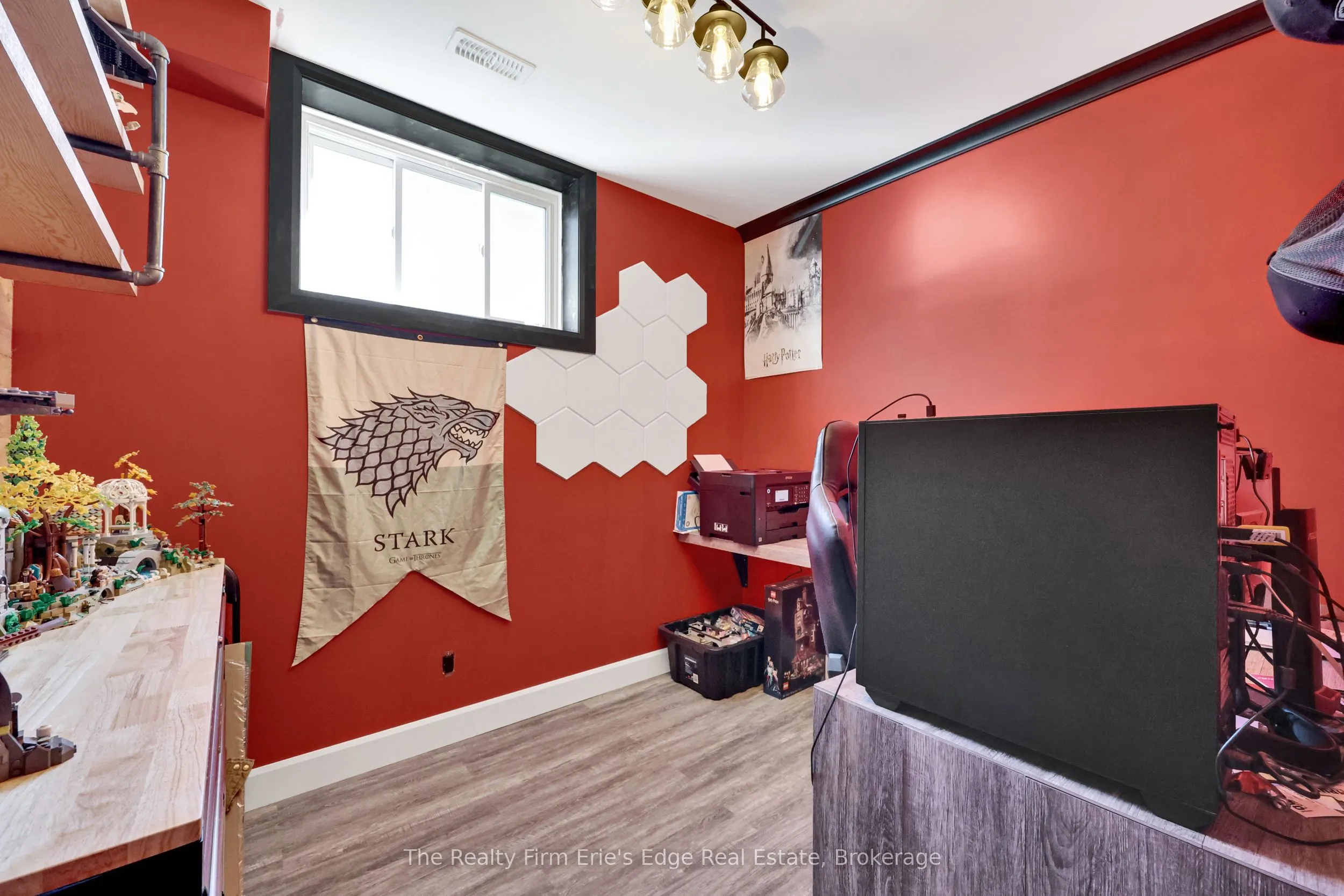 3 Sandy Court