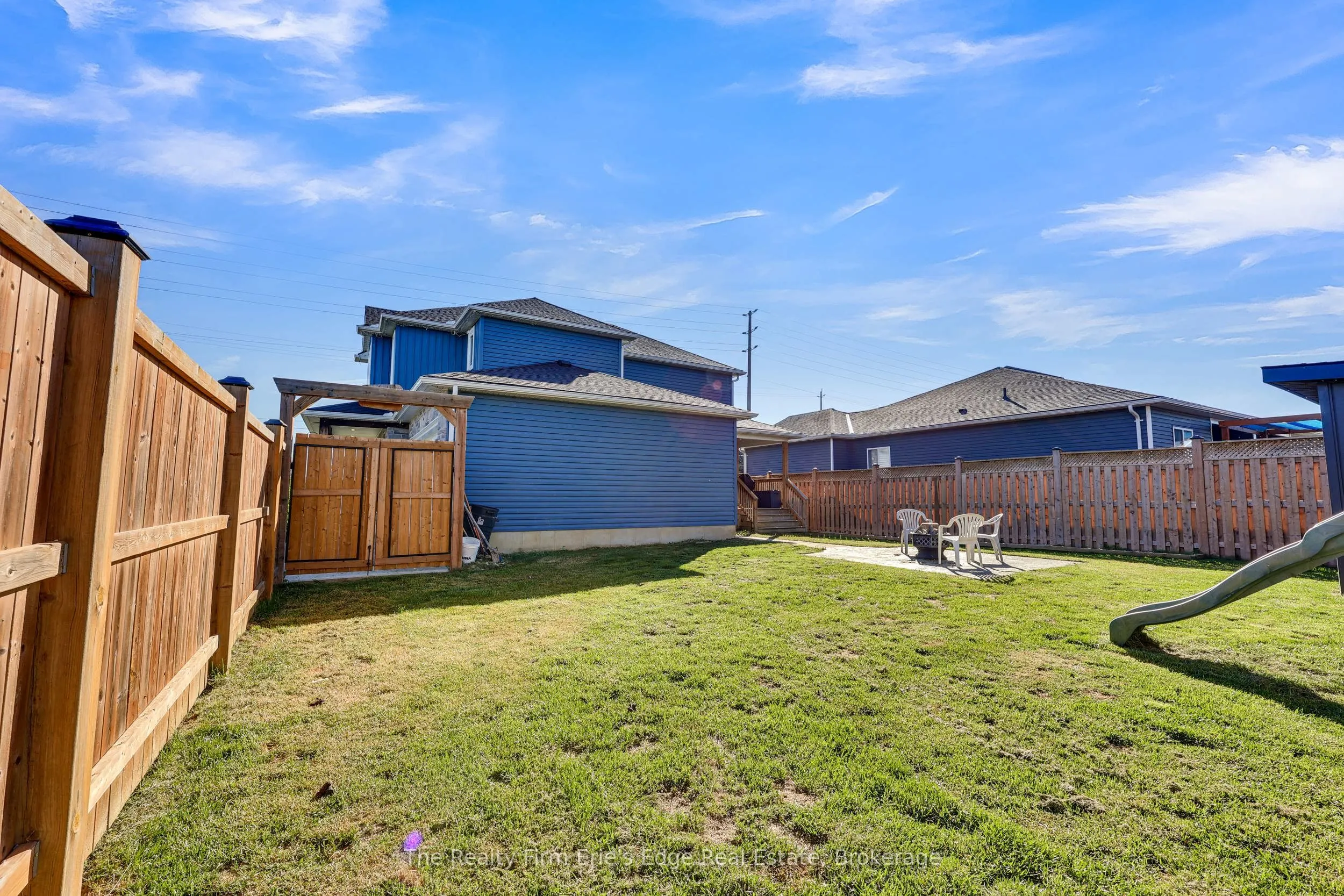 3 Sandy Court