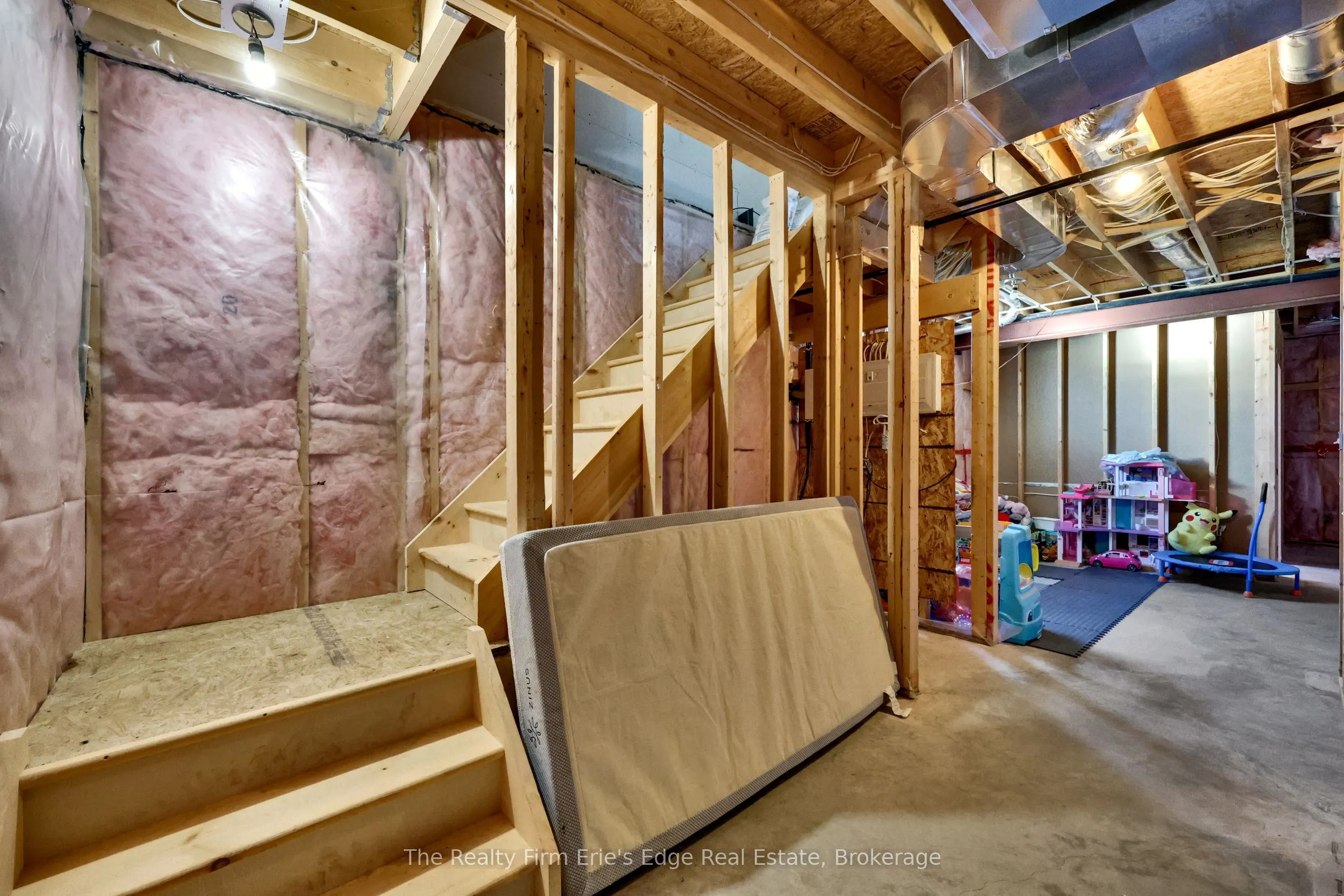 3 Sandy Court