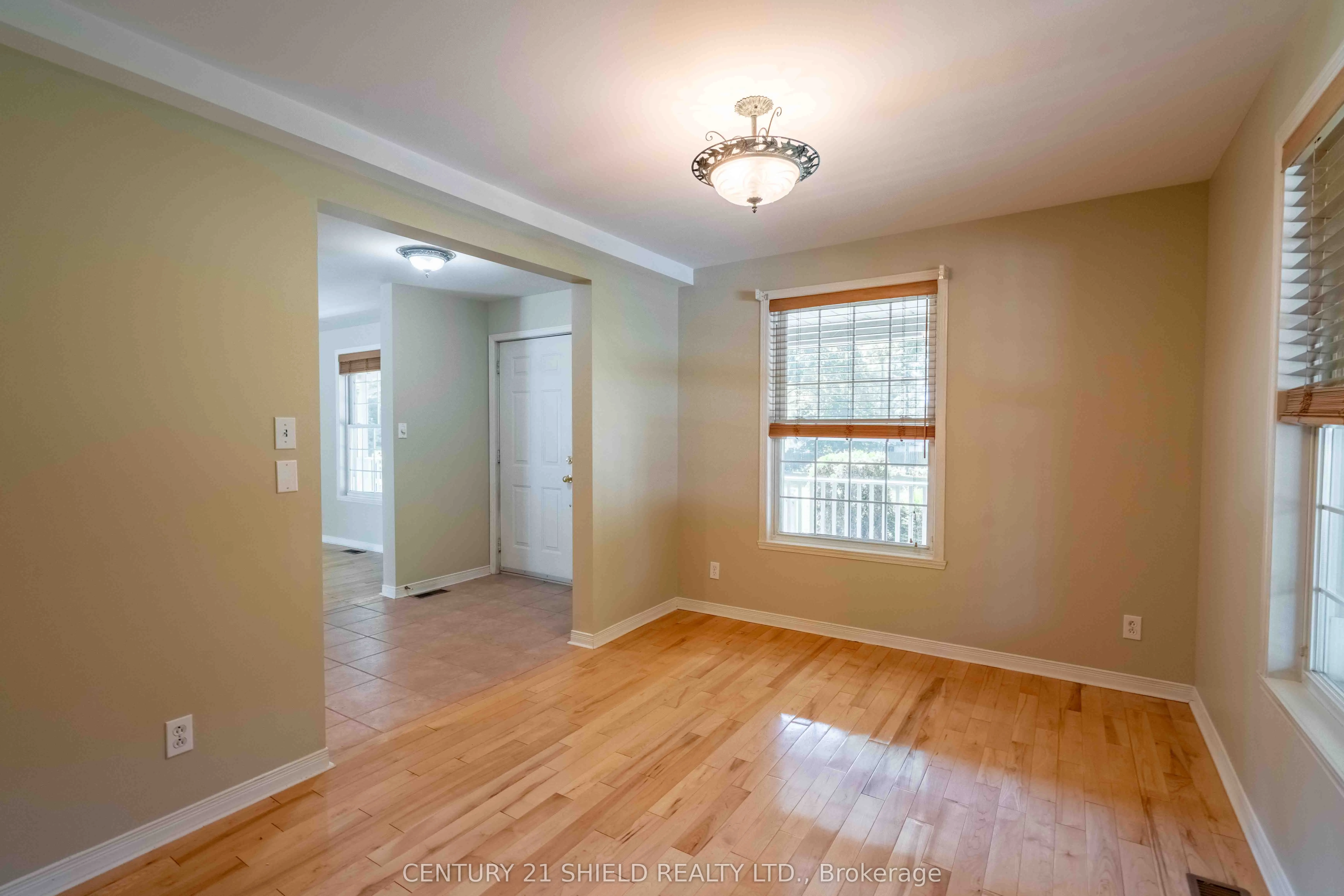 315 Eleventh Street E