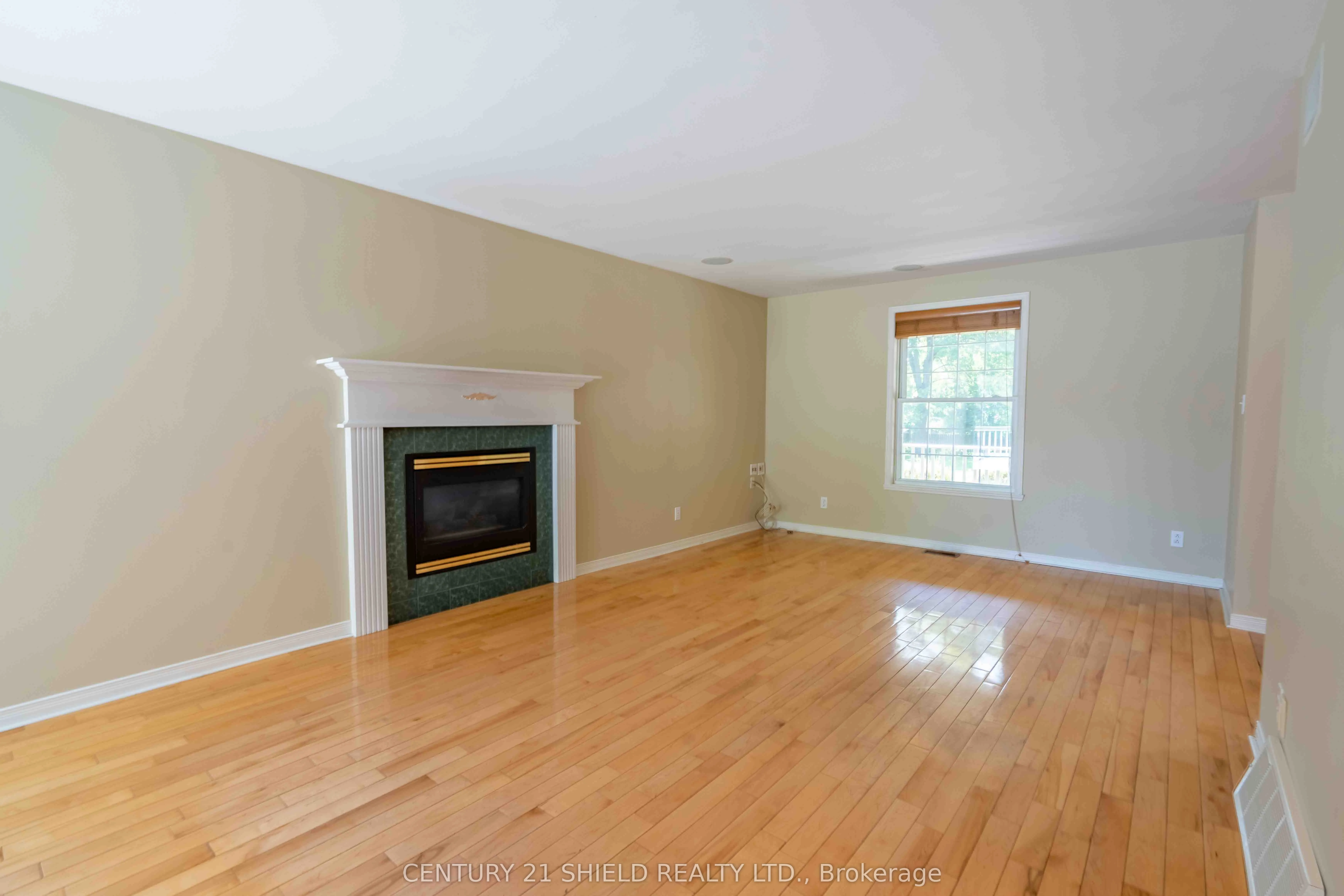 315 Eleventh Street E