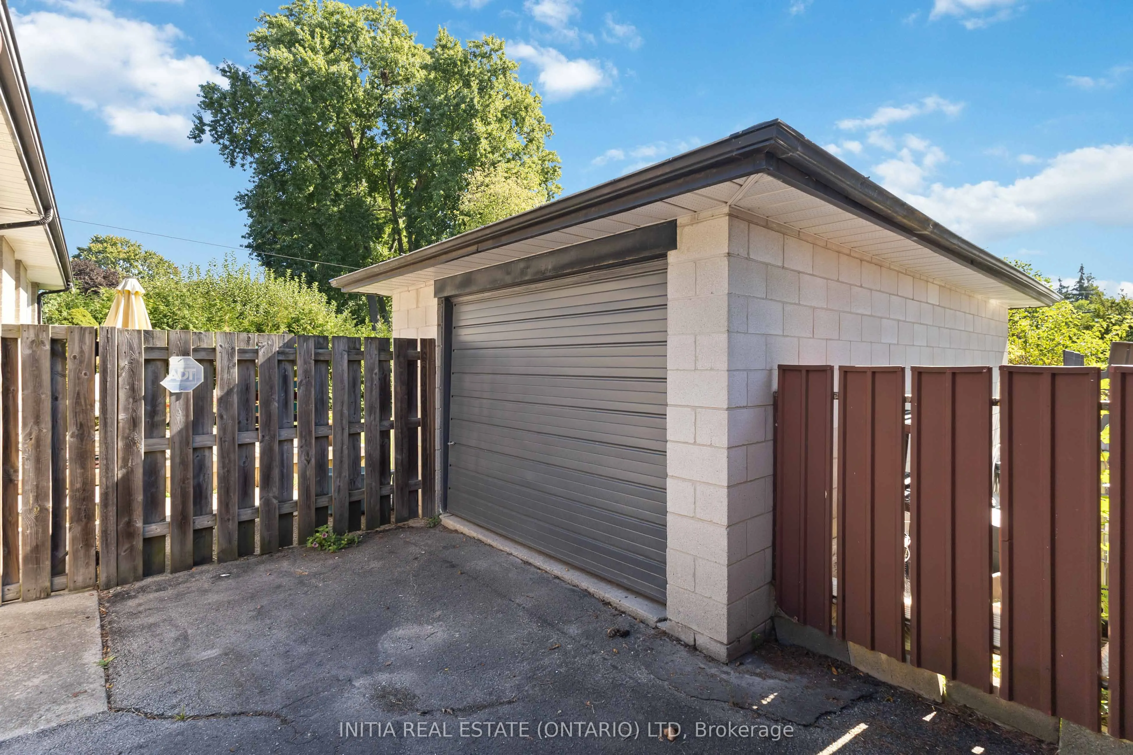1803 Whitehall Drive