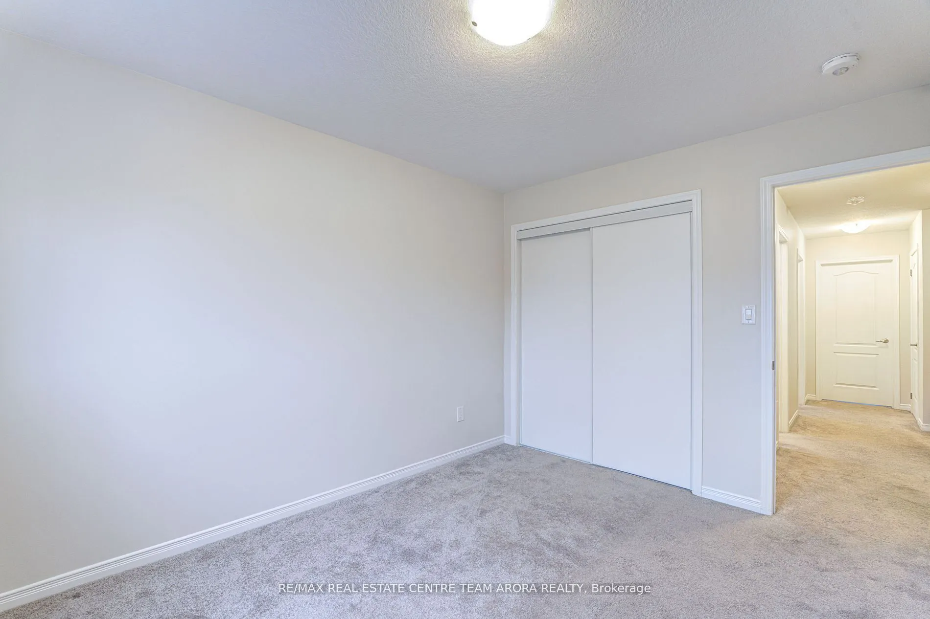 79 Oaktree Drive