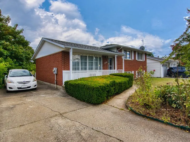 230 Lakeshore Road