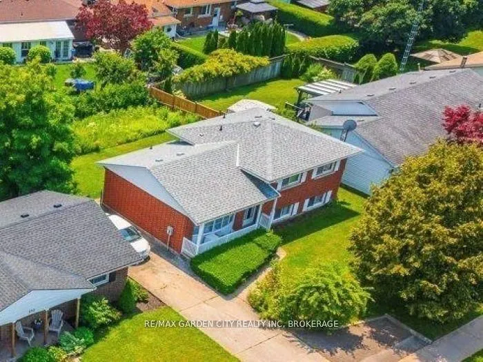 230 Lakeshore Road