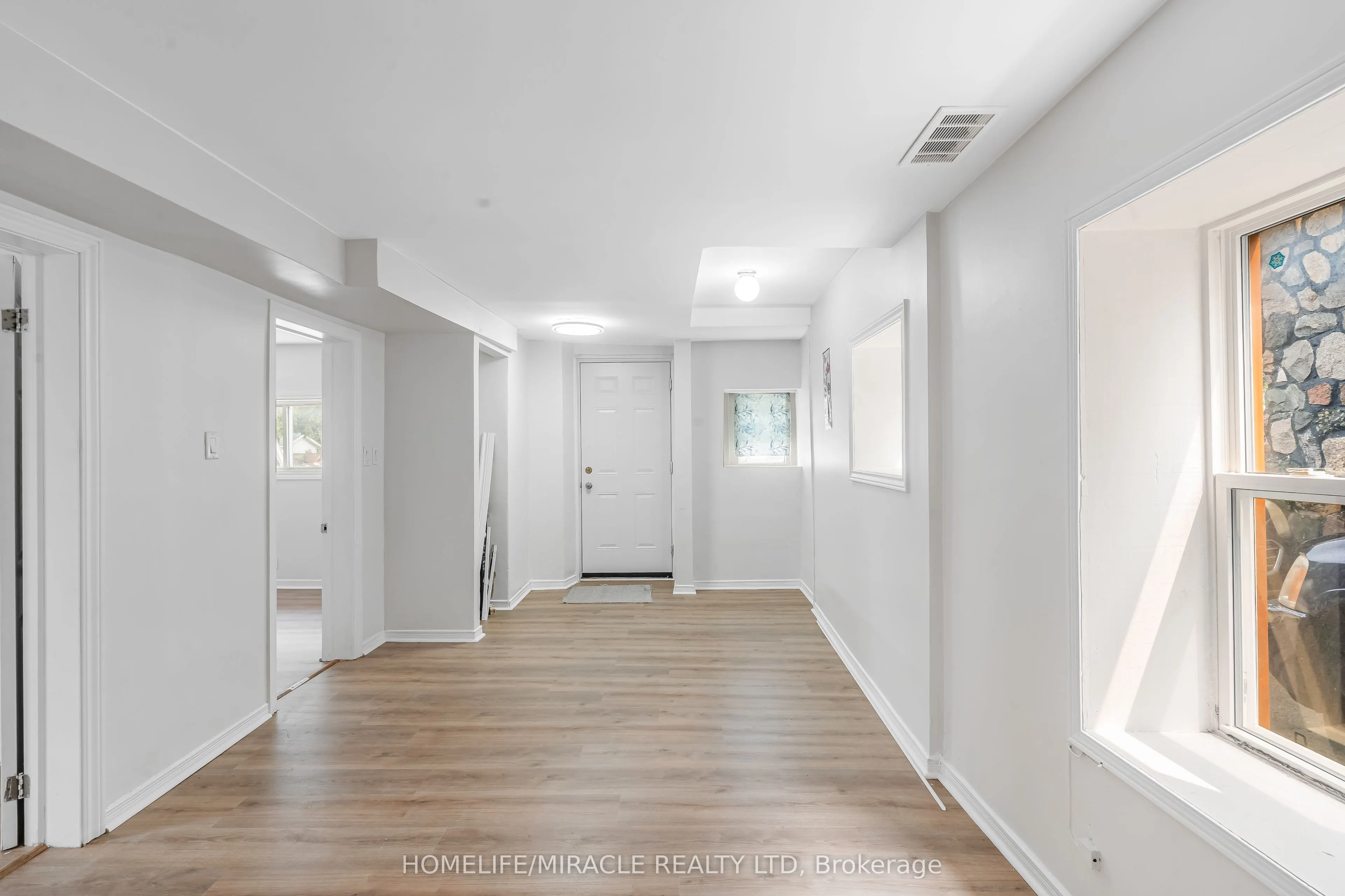 237 ST. JULIEN Street