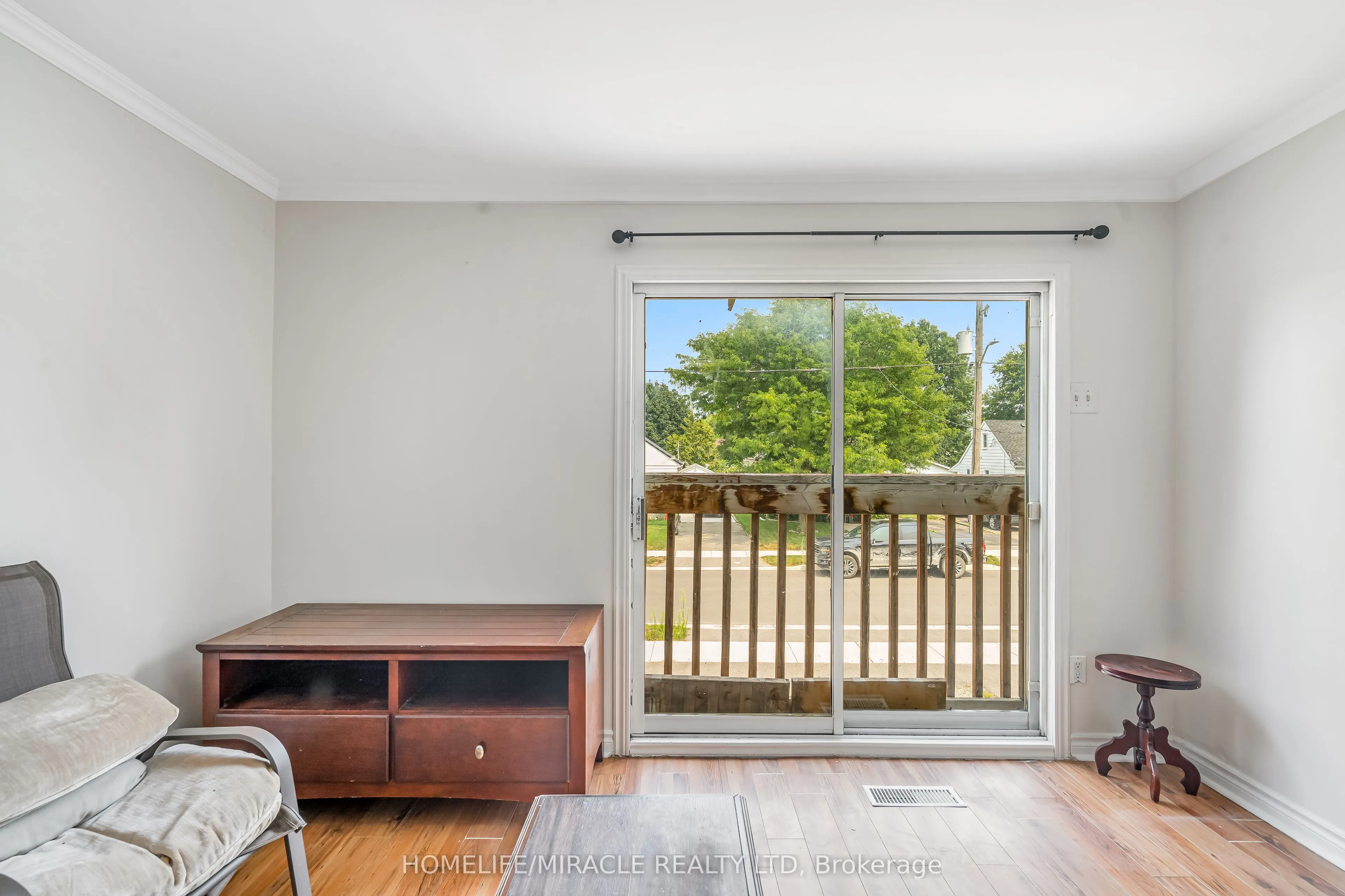 237 ST. JULIEN Street