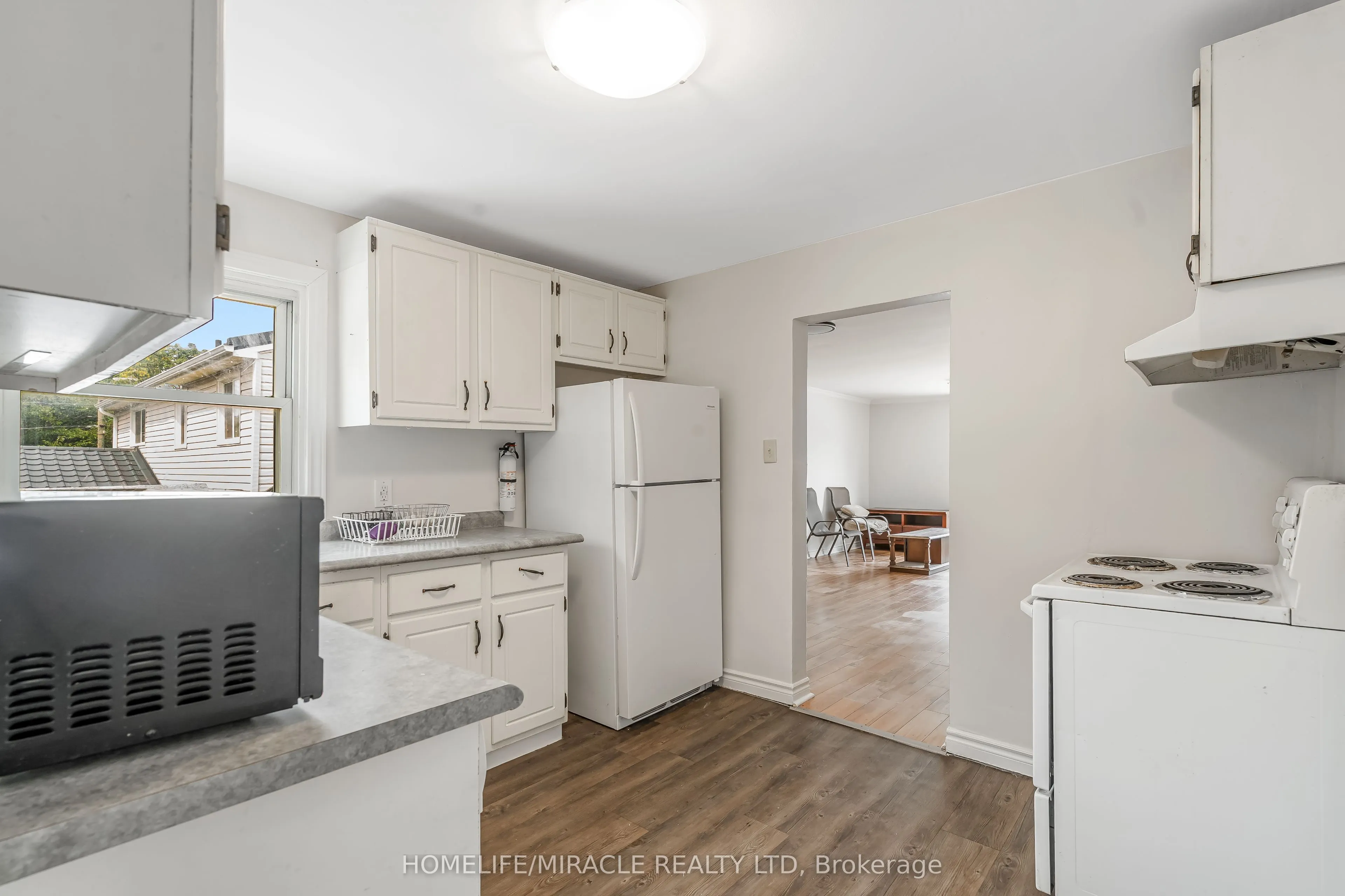 237 ST. JULIEN Street