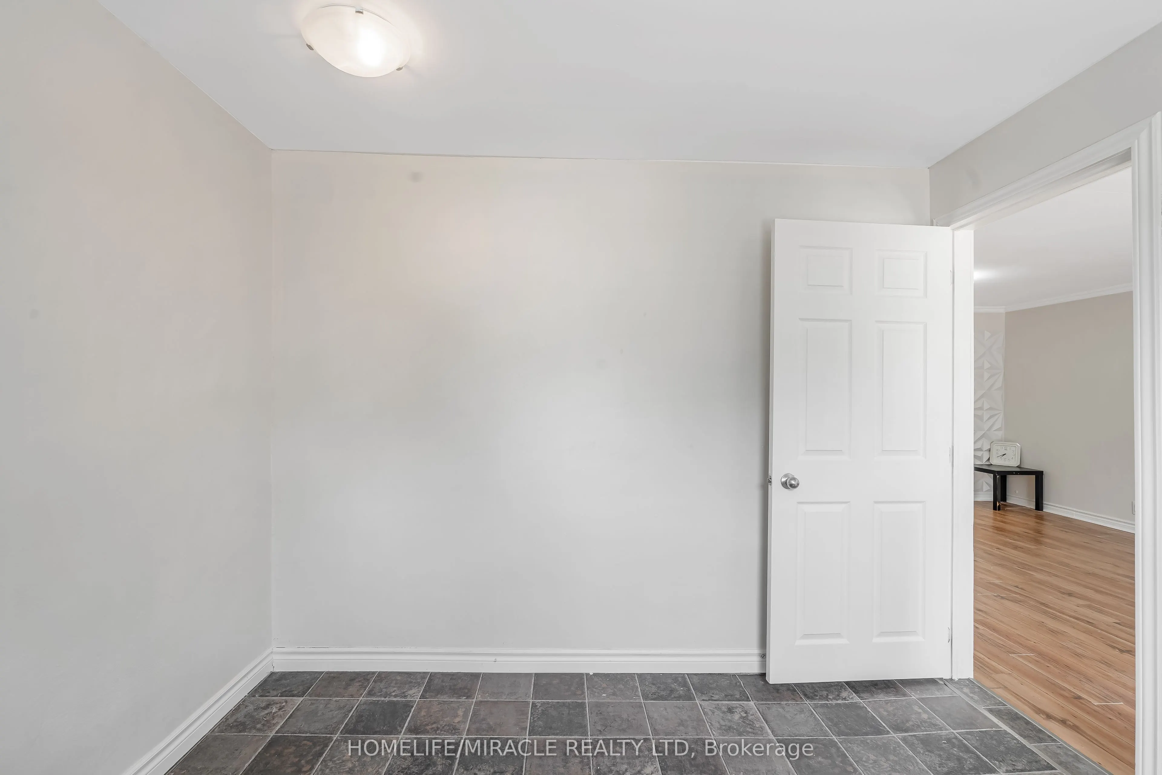 237 ST. JULIEN Street