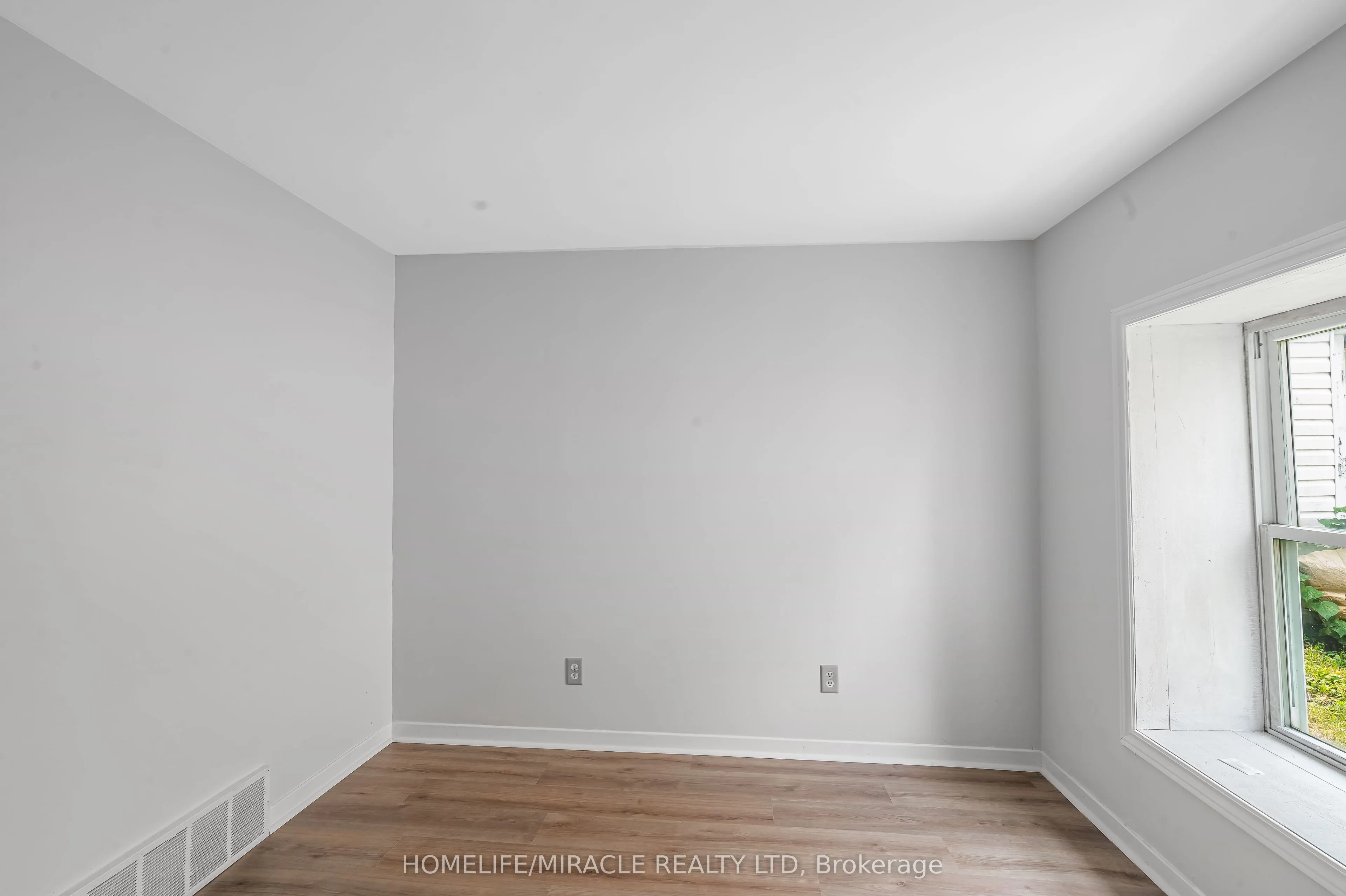 237 ST. JULIEN Street