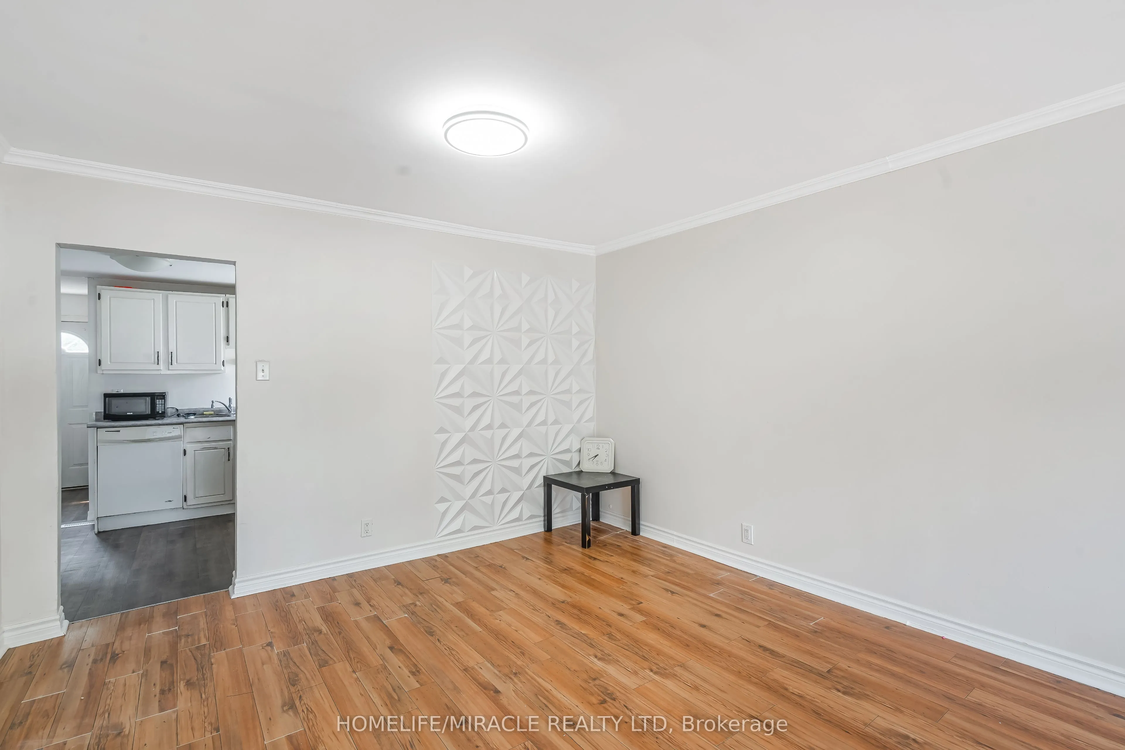 237 ST. JULIEN Street